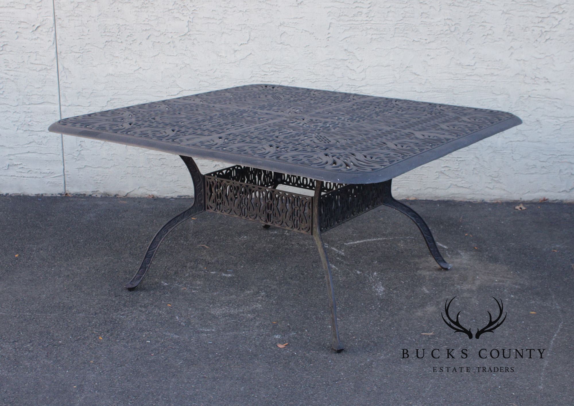 Hanamint Cast Aluminum 'Turin' Outdoor Dining Table