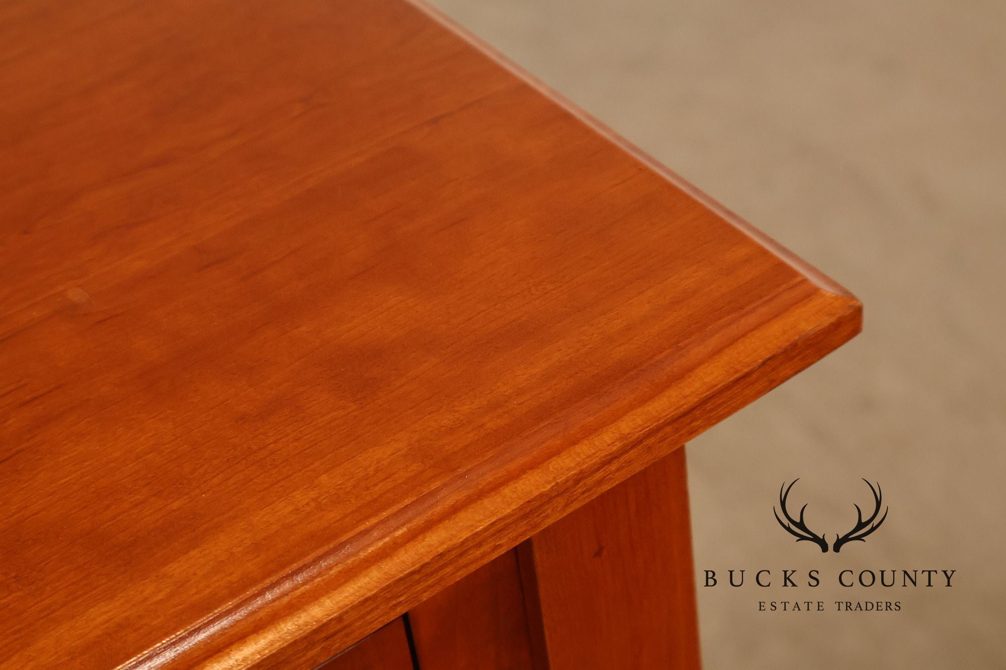 Tom Seely Hepplewhite Style Cherry Sideboard