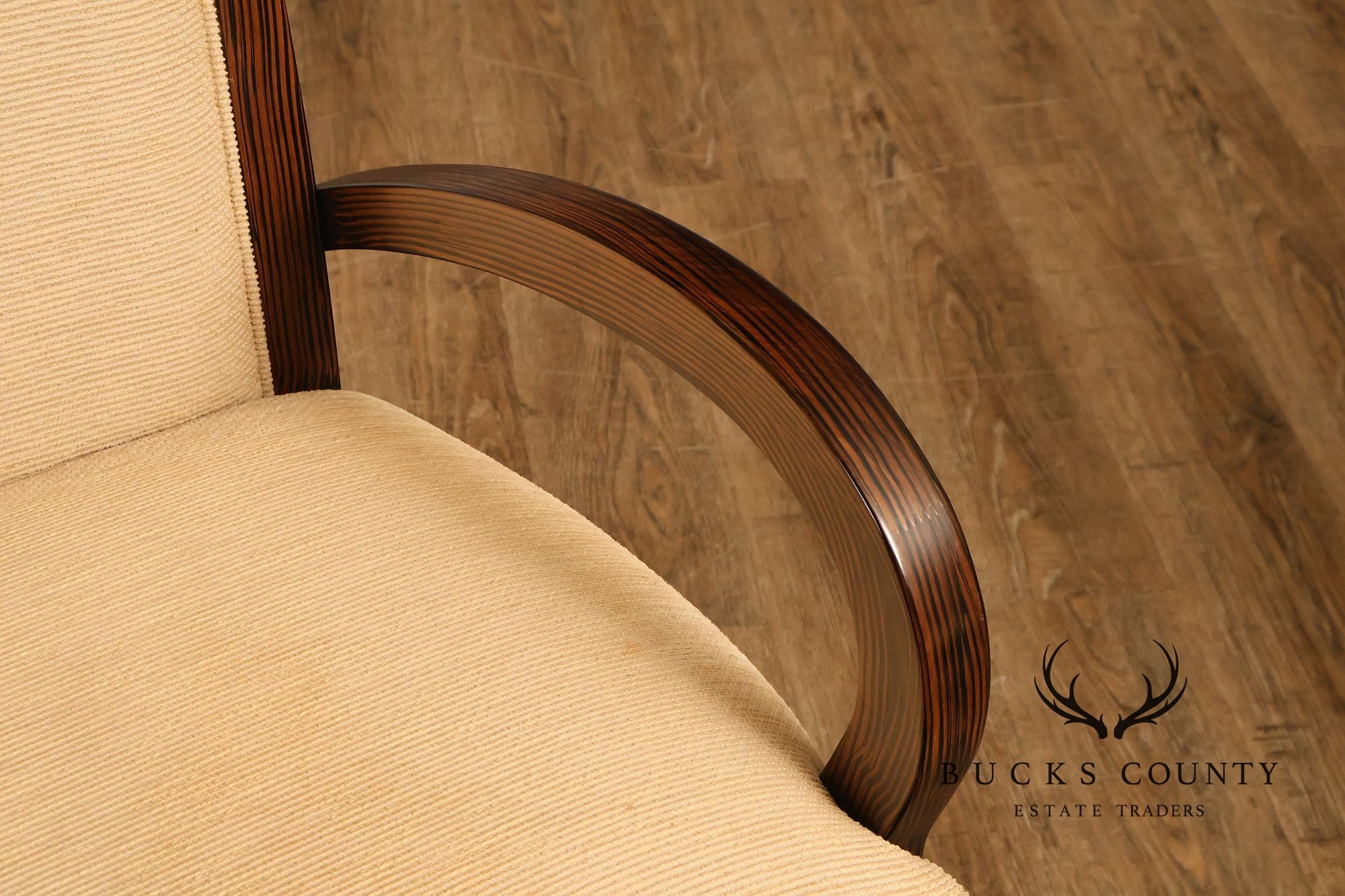 Giorgio Collection Natural Wood Pedestal Dinning Table and 8 Chairs