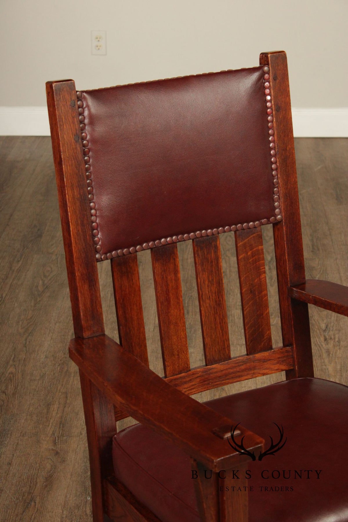 Antique Arts and Crafts Pair of Mission Oak Armchairs