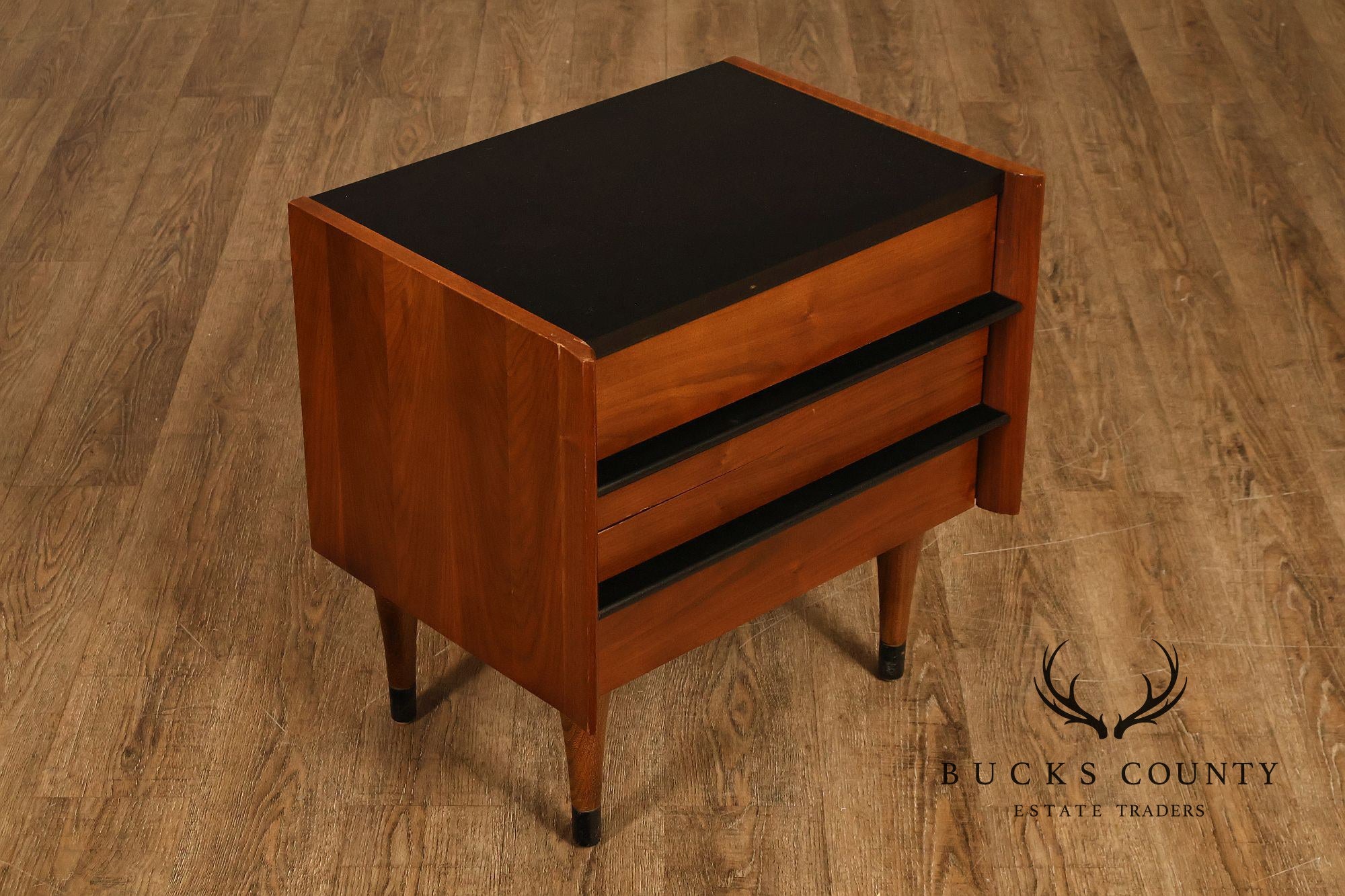 American of Martinsville Mid Century Modern Pair of Nightstands