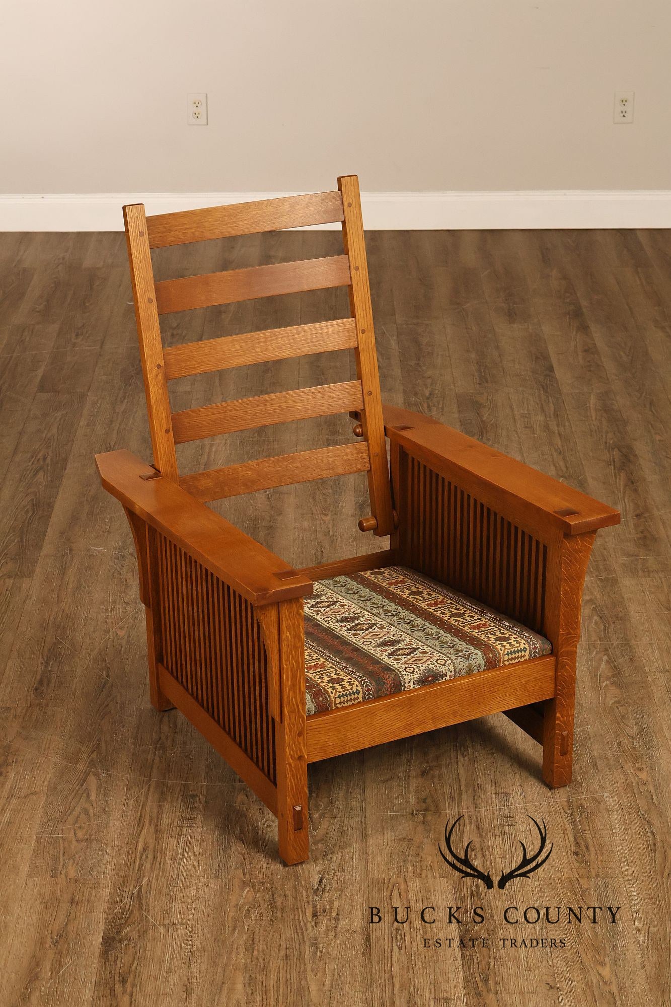 Stickley Mission Collection Oak Compact Morris Chair With Loose Cushions