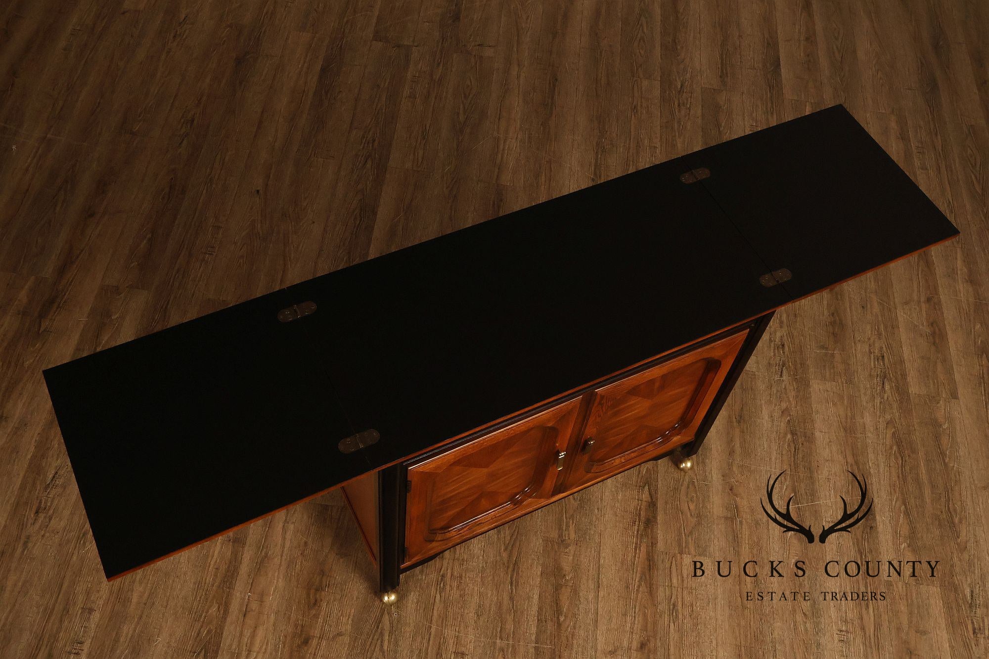 Thomasville 'Embassy' Asian Inspired Flip-Top Server