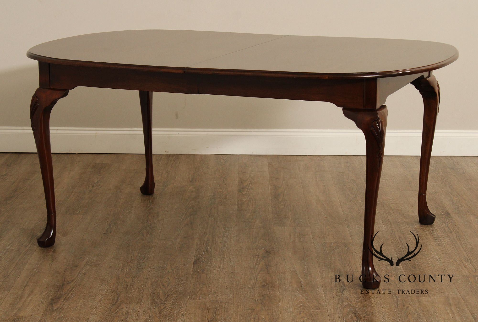 Harden Queen Anne Style Expandable Cherry Dining Table