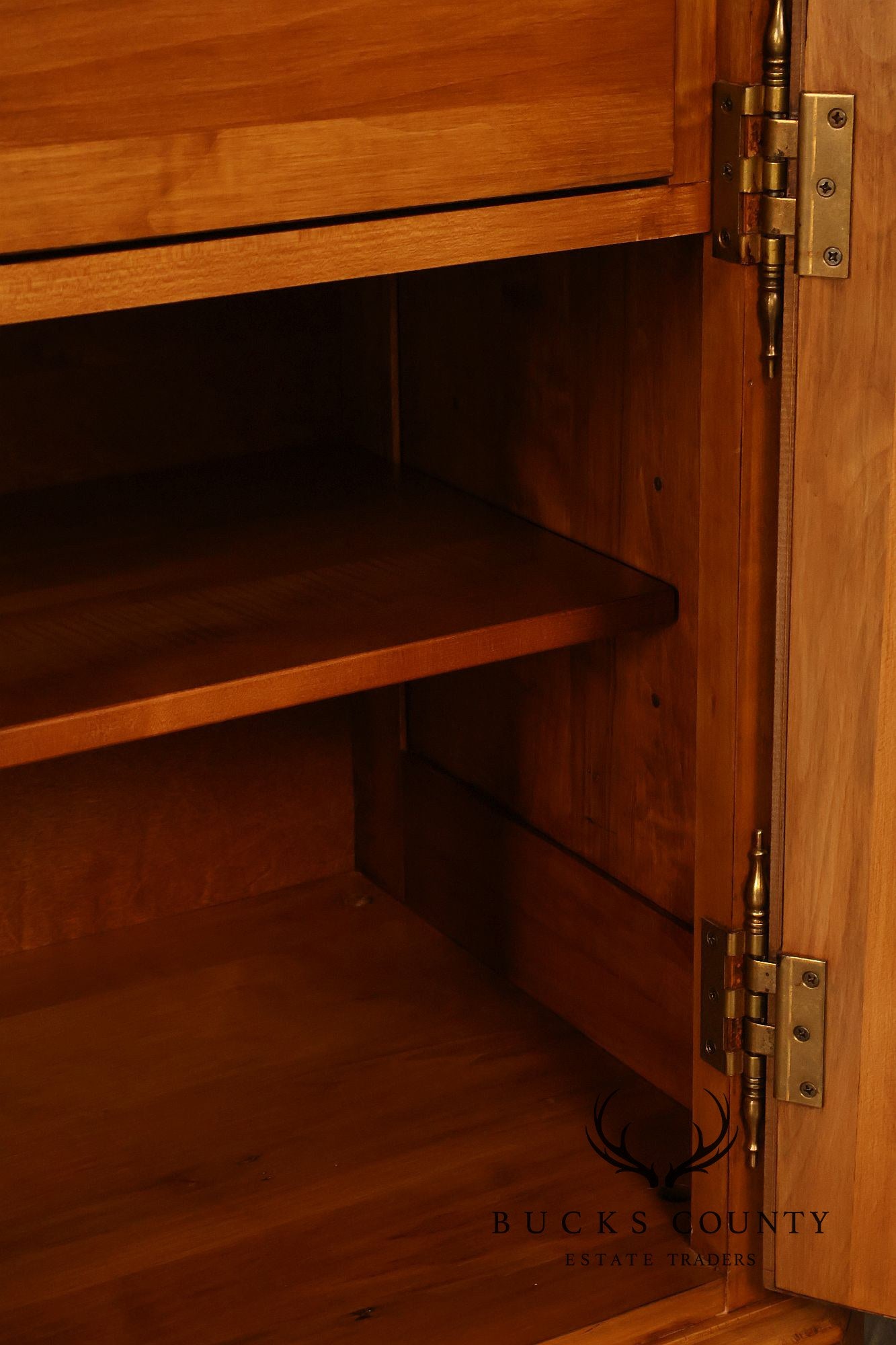 Ethan Allen 'Legacy' French Country Style China Cabinet