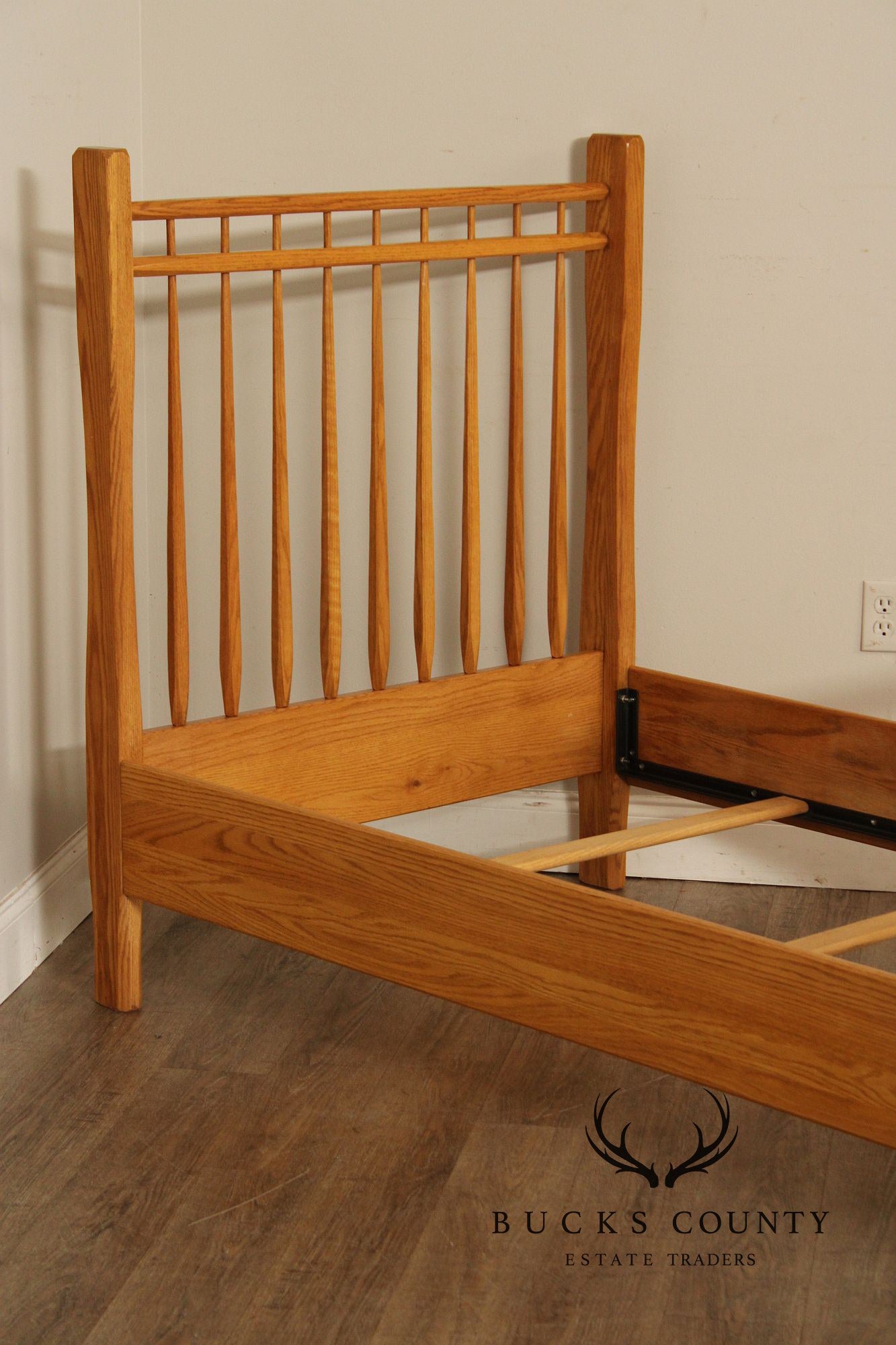 Hunt Country Furniture Oak Twin Bed