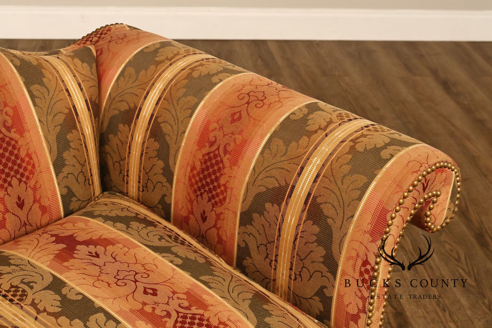 Kindel Winterthur Irish Georgian Chippendale Style Mahogany Camelback Sofa