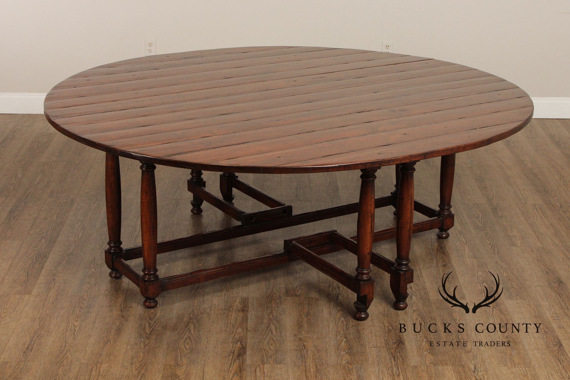 English Style Quality Gateleg Dropleaf Dining Table