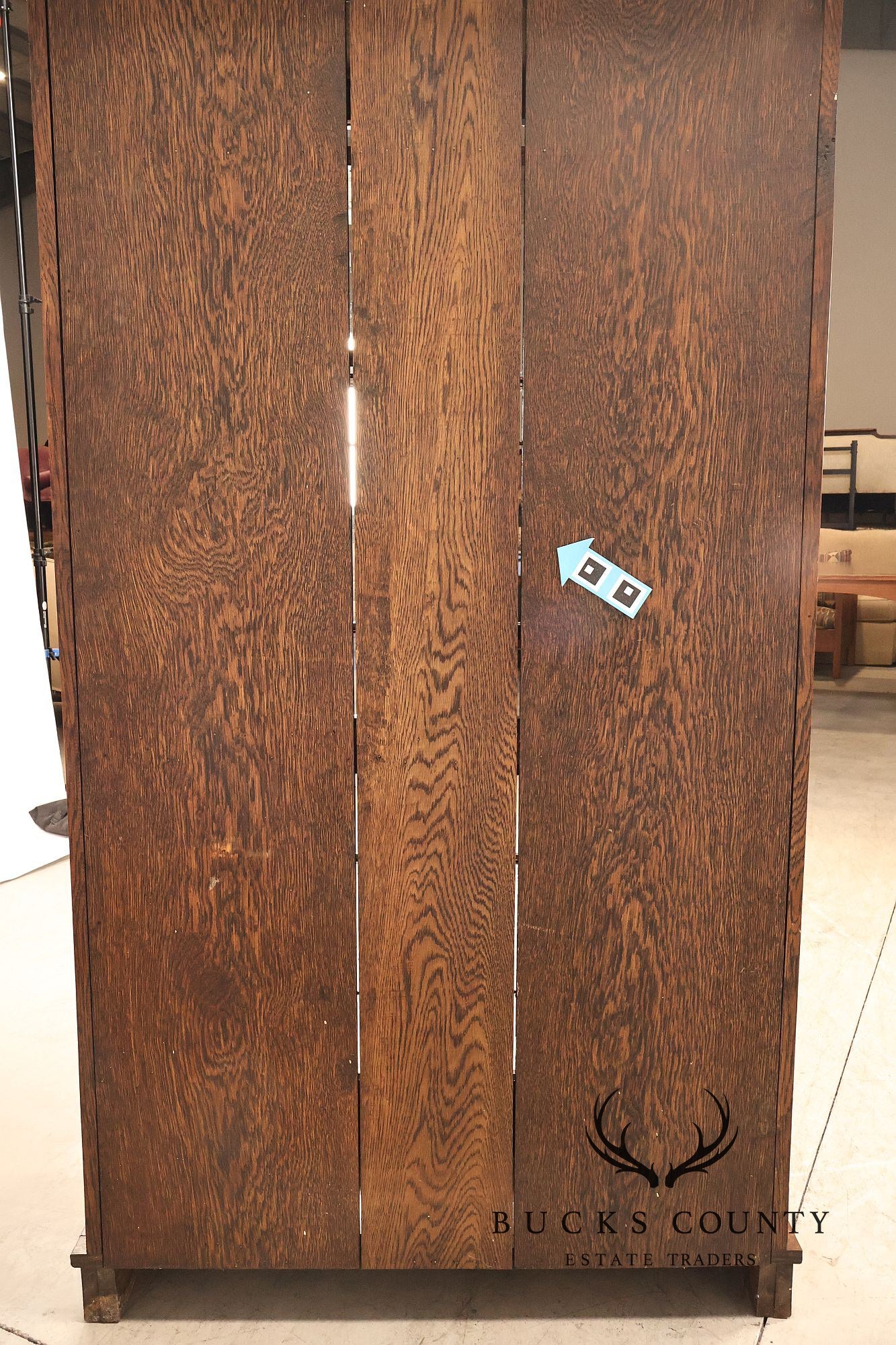 Antique Arts And Crafts Oak Two-Door Gun Cabinet