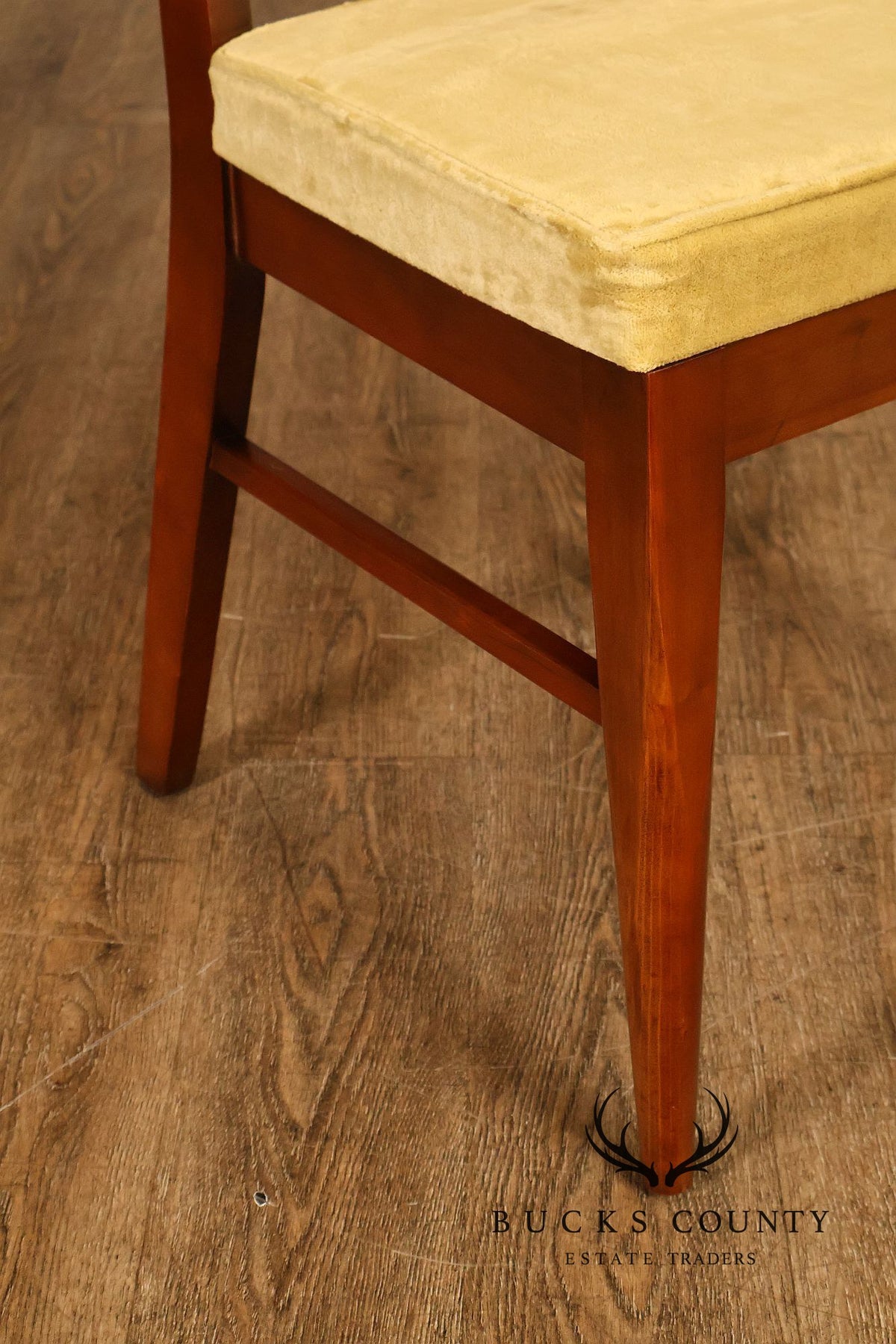 Mid Century Modern Set of Six Walnut Dining Chairs