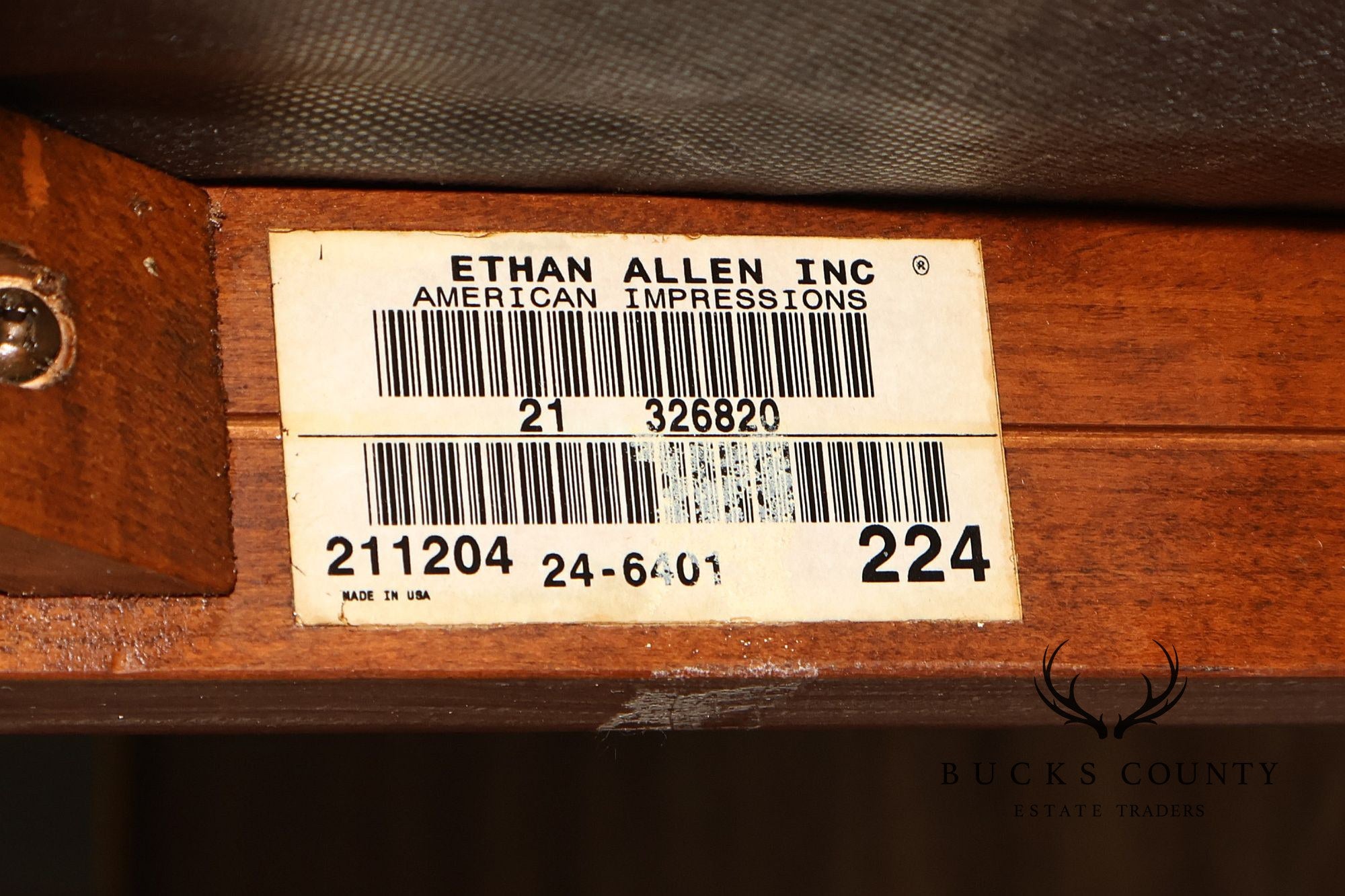 Ethan Allen 'American Impressions' Set of Eight Cherry Dining Chairs