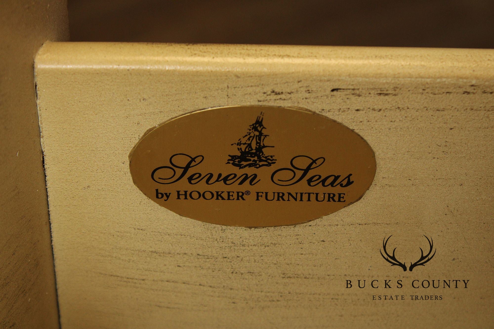 Hooker Furniture 'Seven Seas' Painted Chest of Drawers