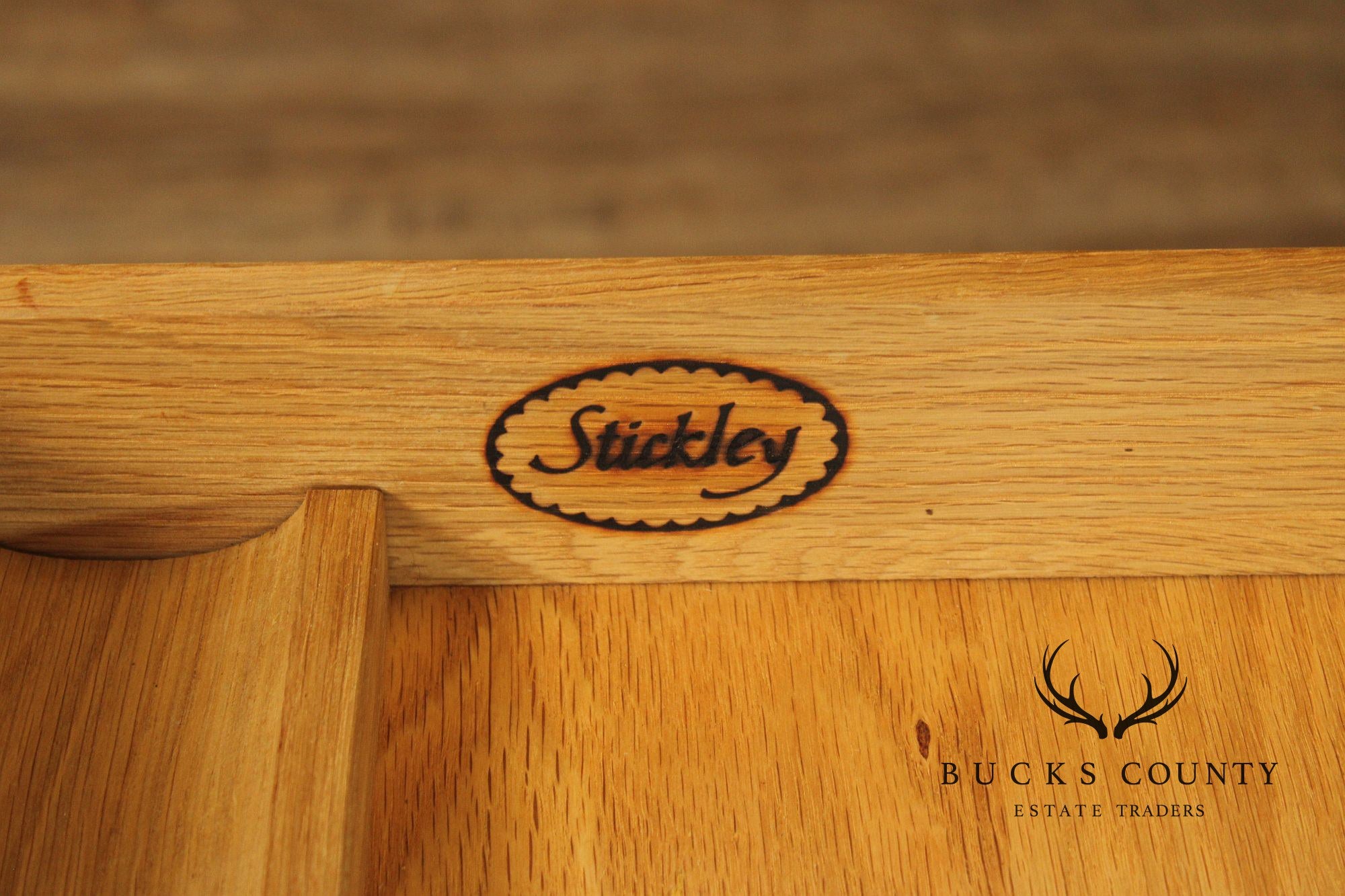 Stickley Georgian Style Banded Mahogany Writing Desk