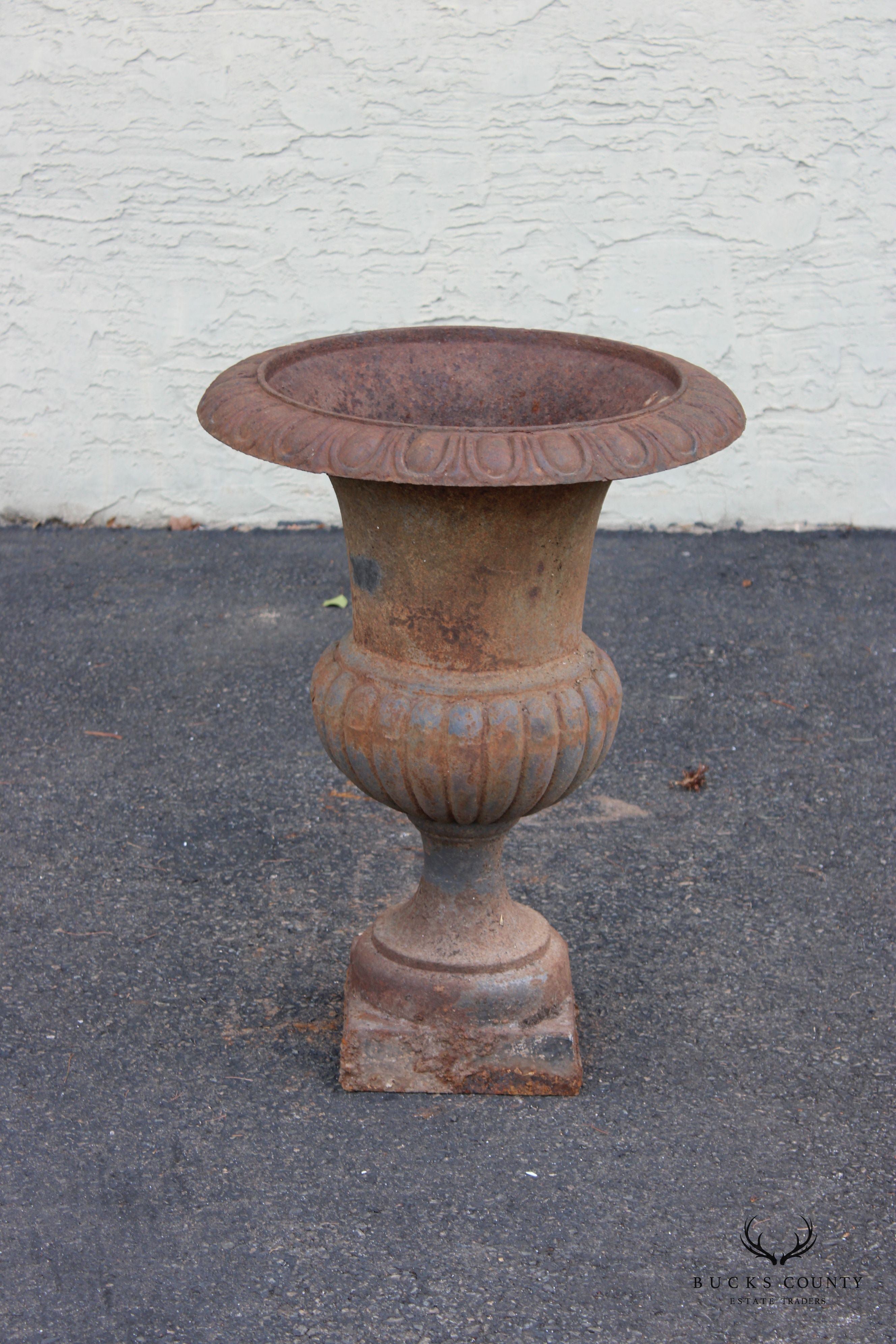 French Style Vintage Pair of Cast Iron Garden Urns