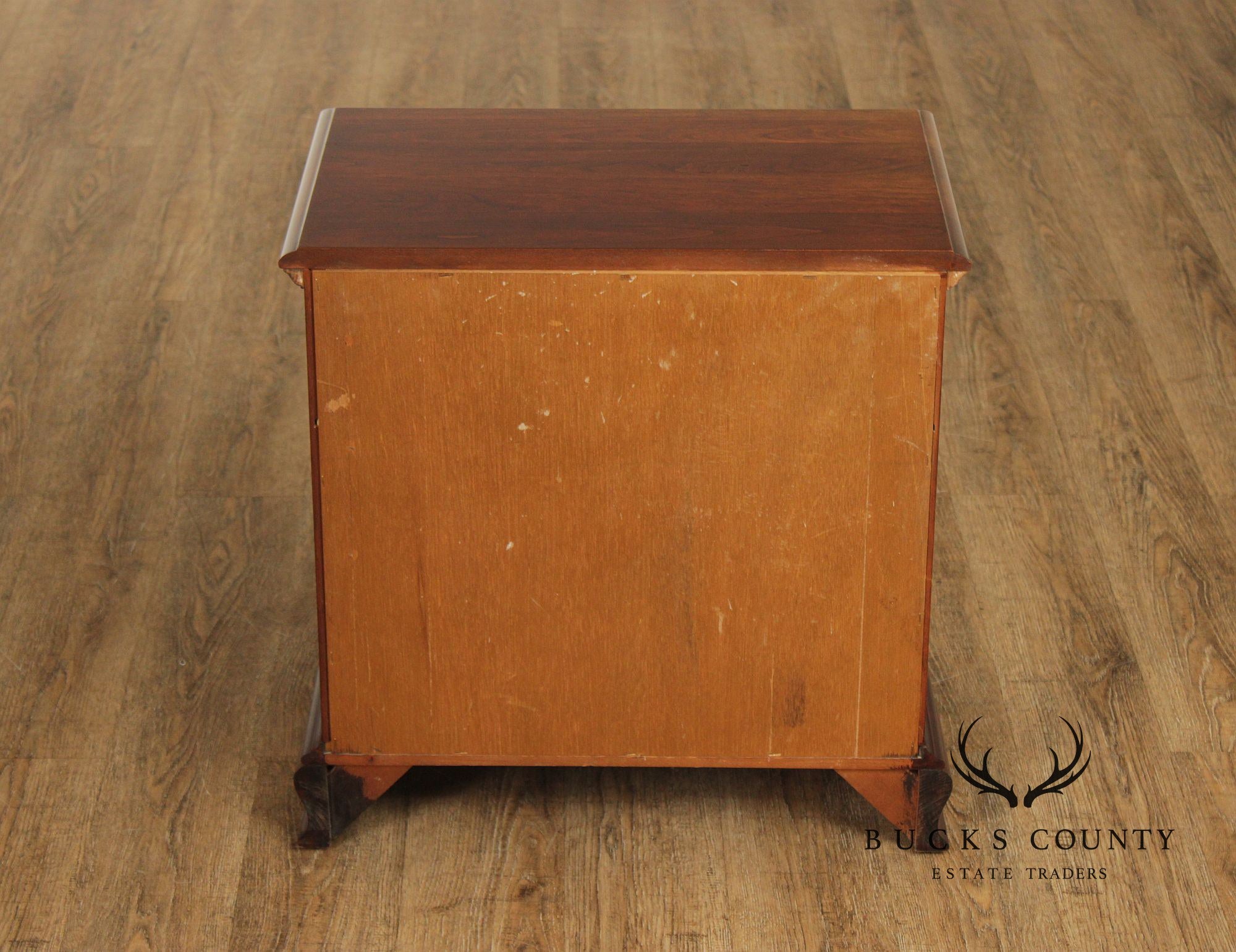 Pennsylvania House Traditional Pair Of Cherry Nightstands