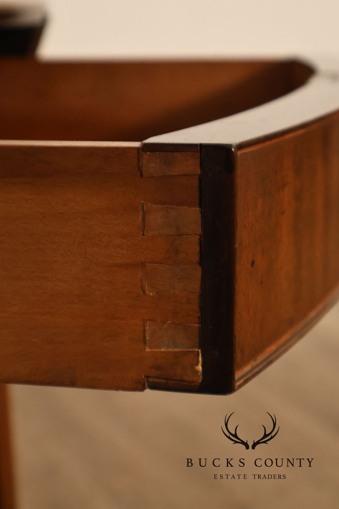 Kittinger Colonial Williamsburg Mahogany Pembroke Table