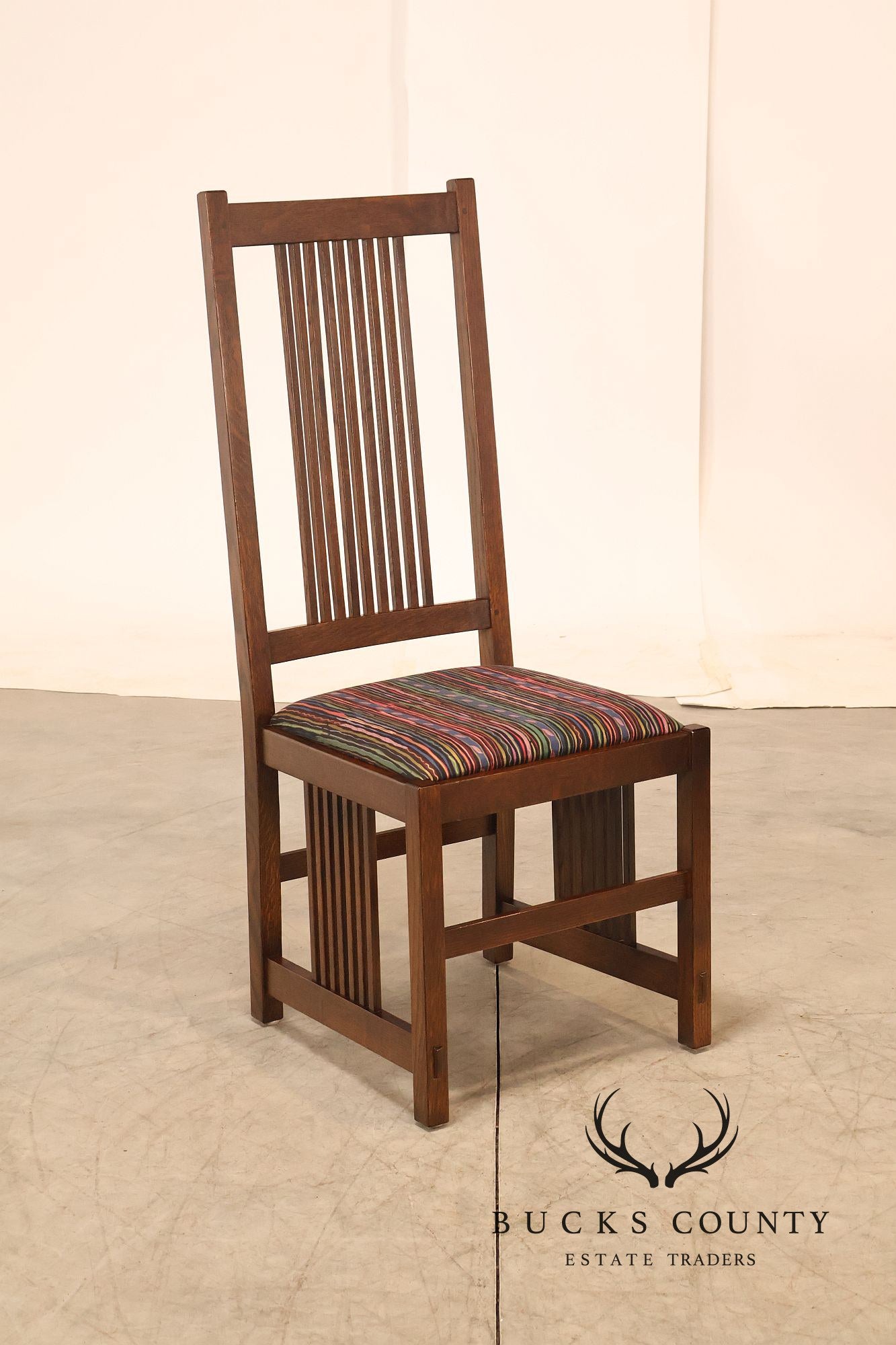 Stickley Mission Collection Set of Four Oak Spindle Side Dining Chairs