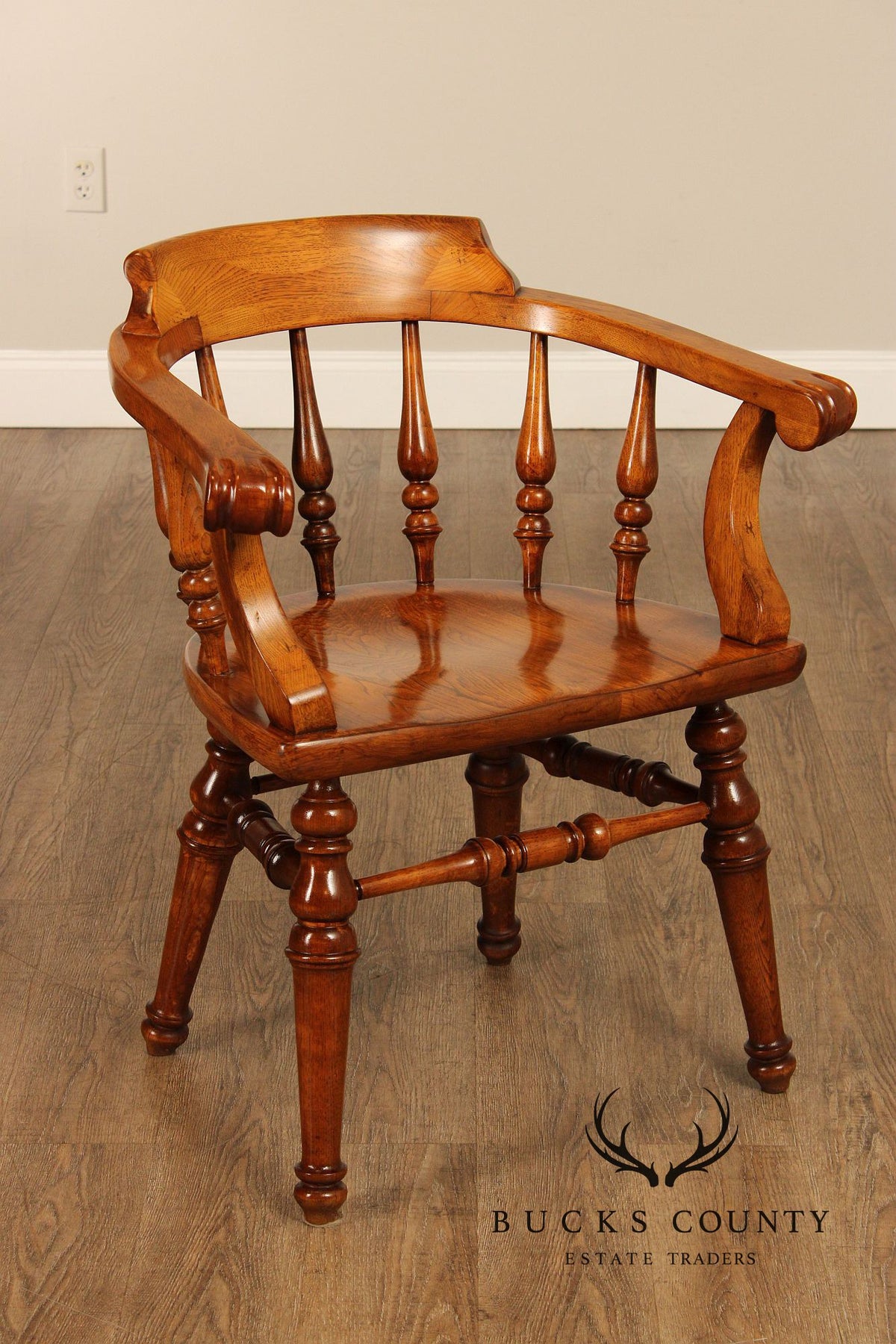 English Traditional Style Set of Four Oak Dining Armchairs