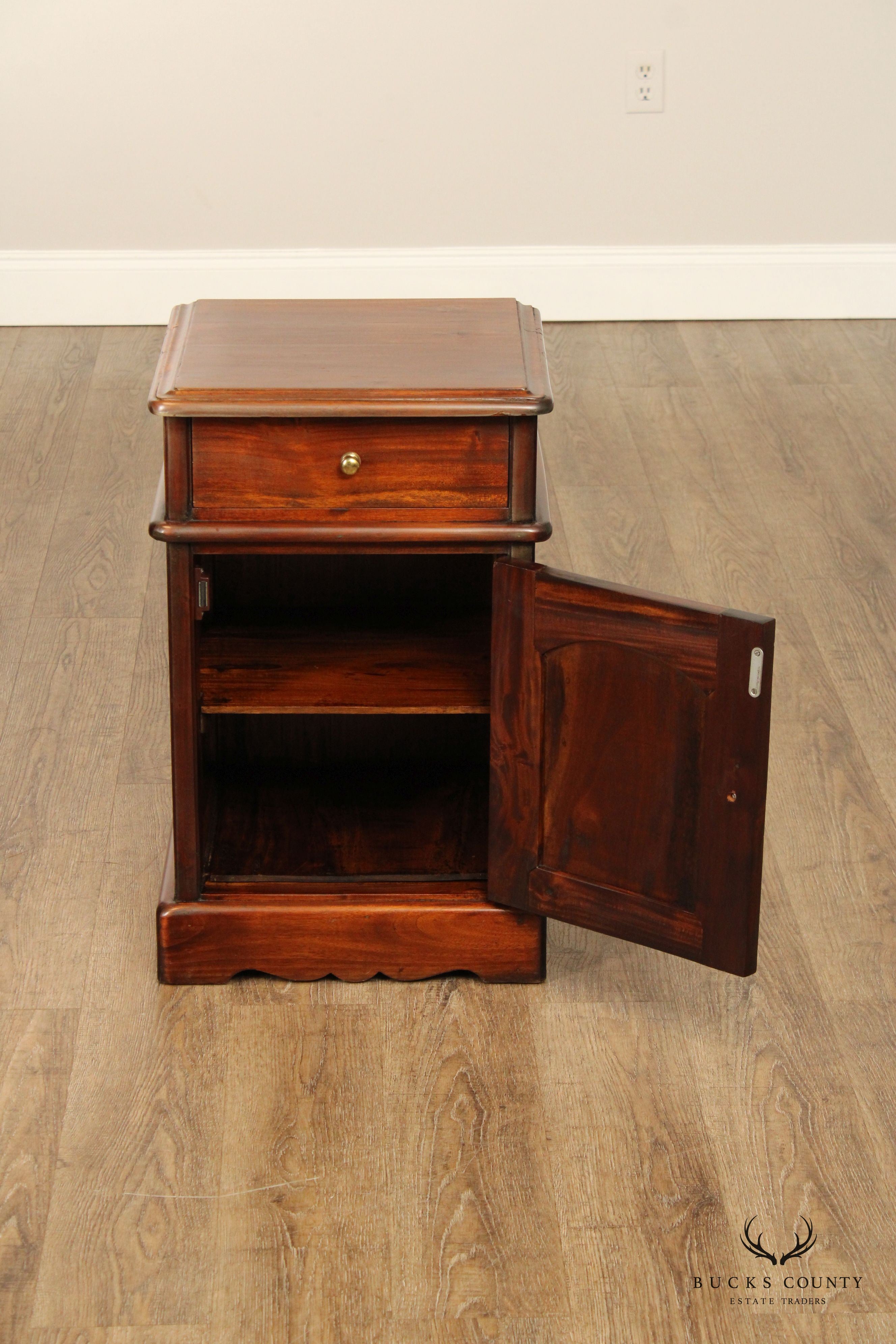 Traditional Hardwood Nightstand Cabinet