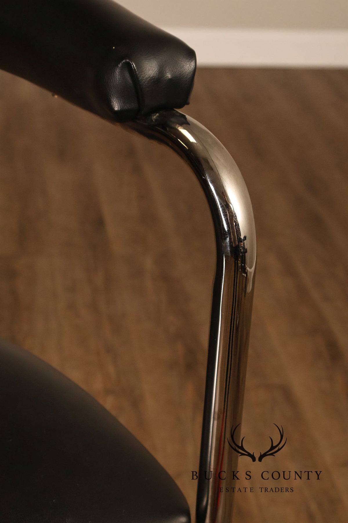 Thonet Modern Set of Eight Steel Cantilever Bar Stools