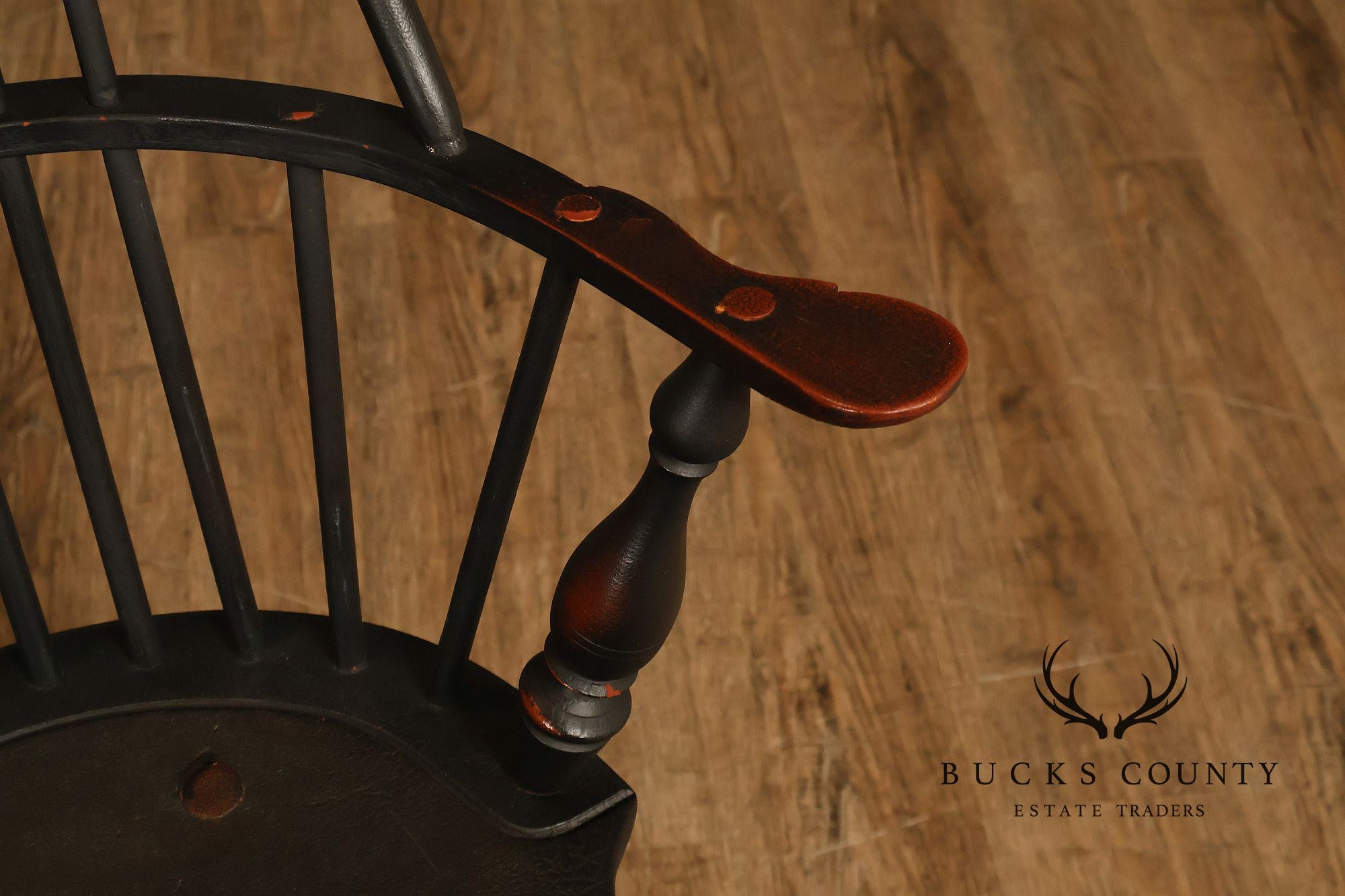 Custom Quality Black Painted Windsor Settee