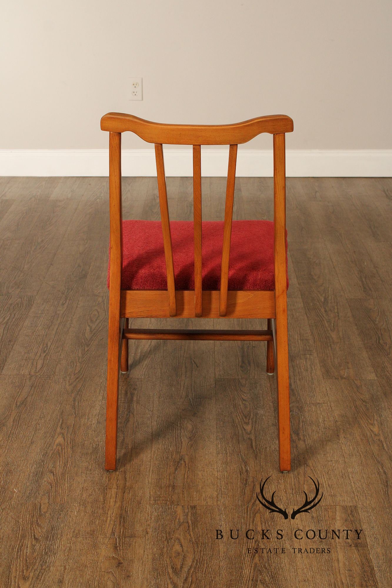 Mid Century Modern Set of Six Walnut Dining Chairs