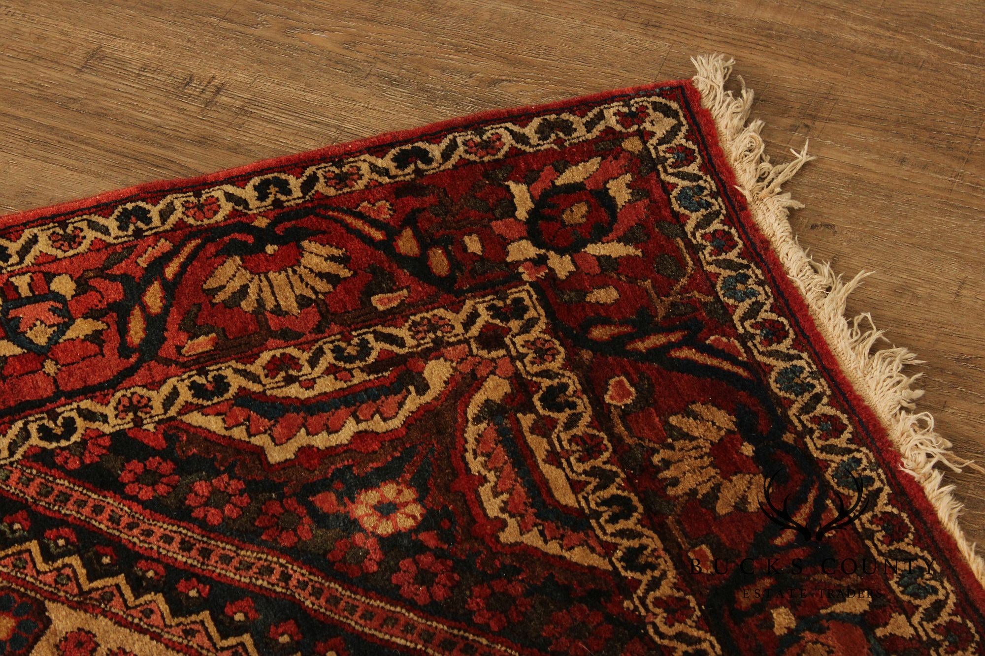 Persian Qashqai Hand Knotted Wool Area Rug 6' 9" x 4' 7"