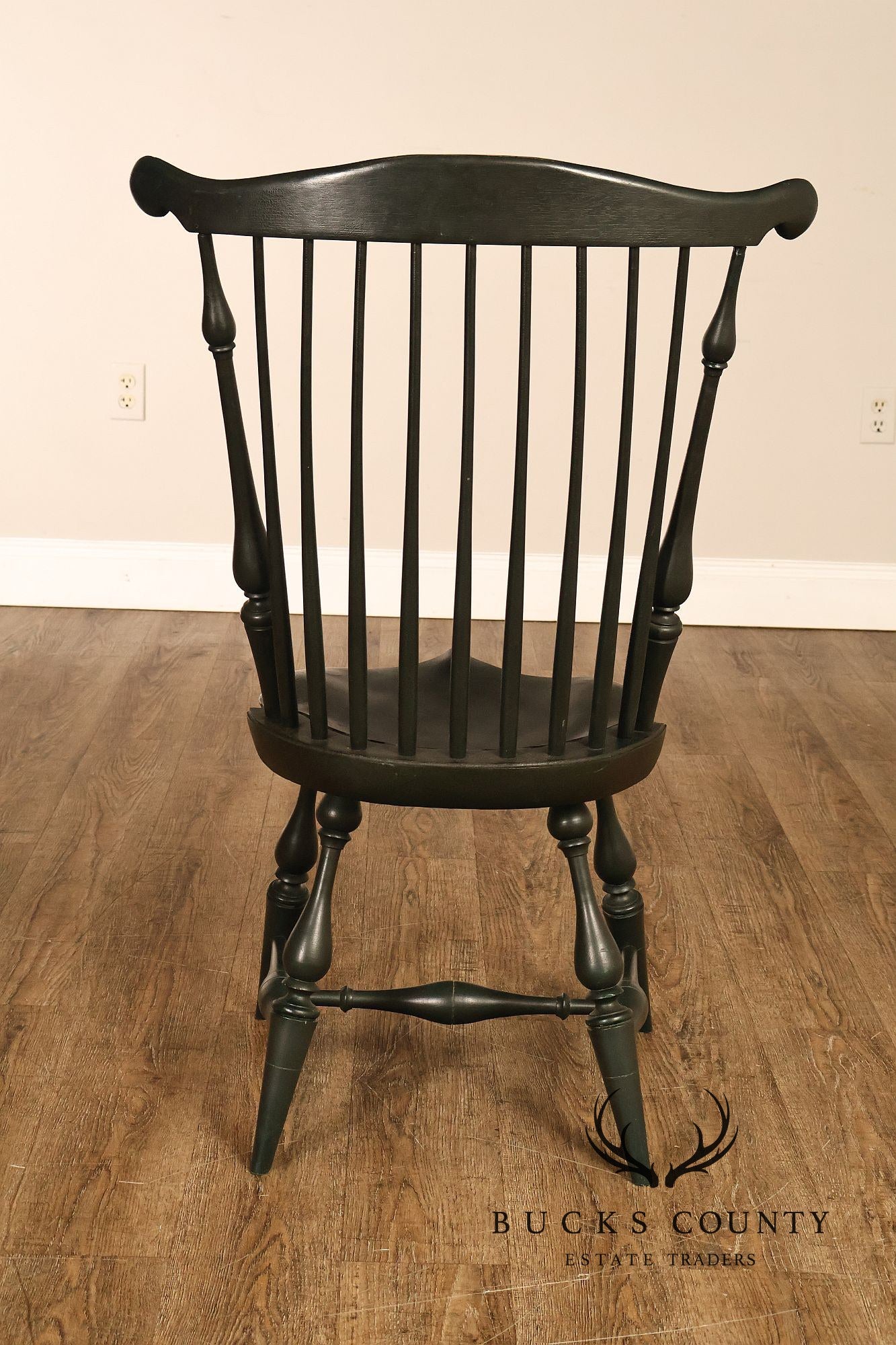 River Bend Chair Co. Set Of Eight Dark Green Painted Comb Back Windsor Dining Chairs