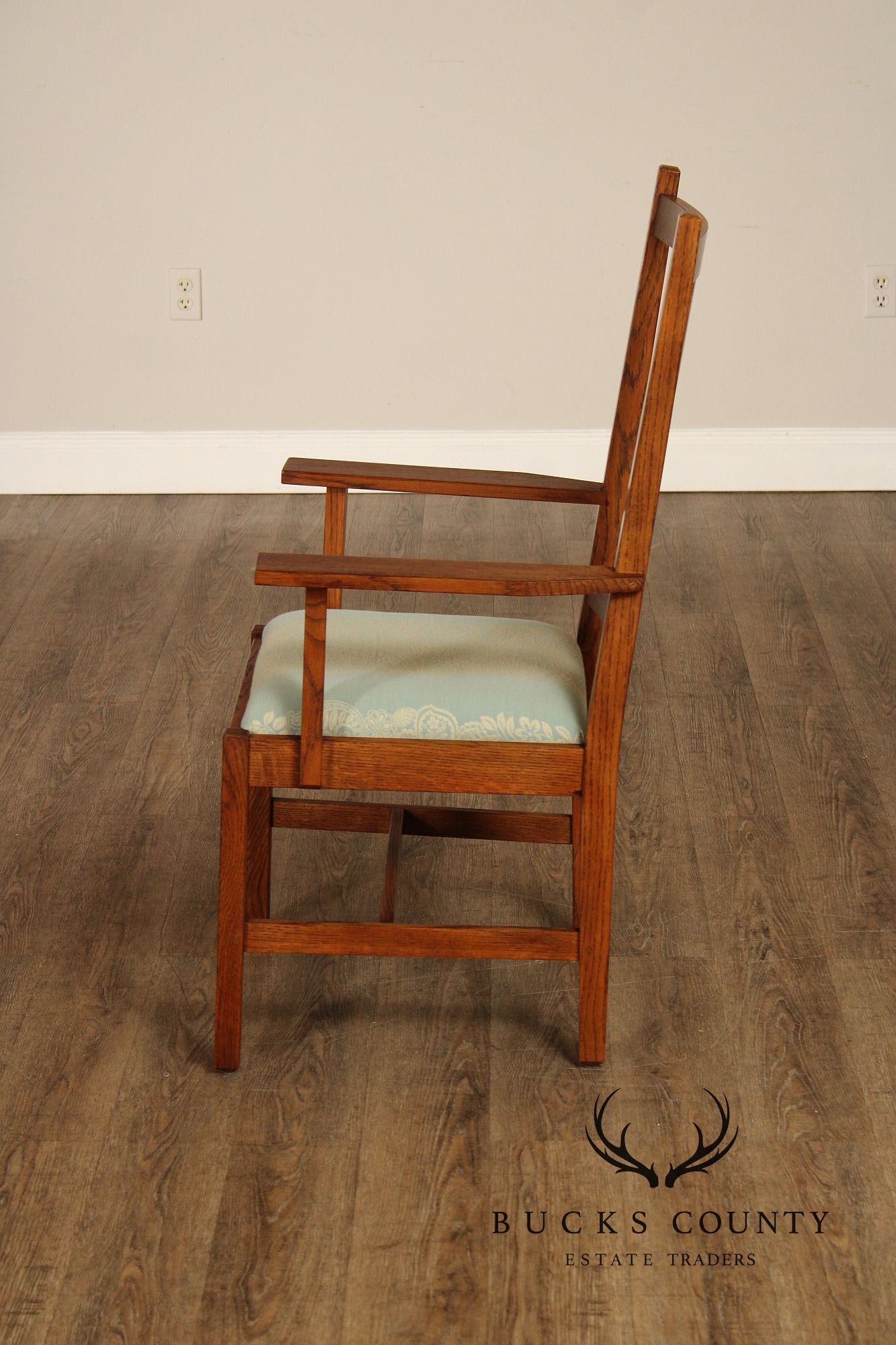 Stickley Mission Collection Set Of Eight Oak Dining Chairs