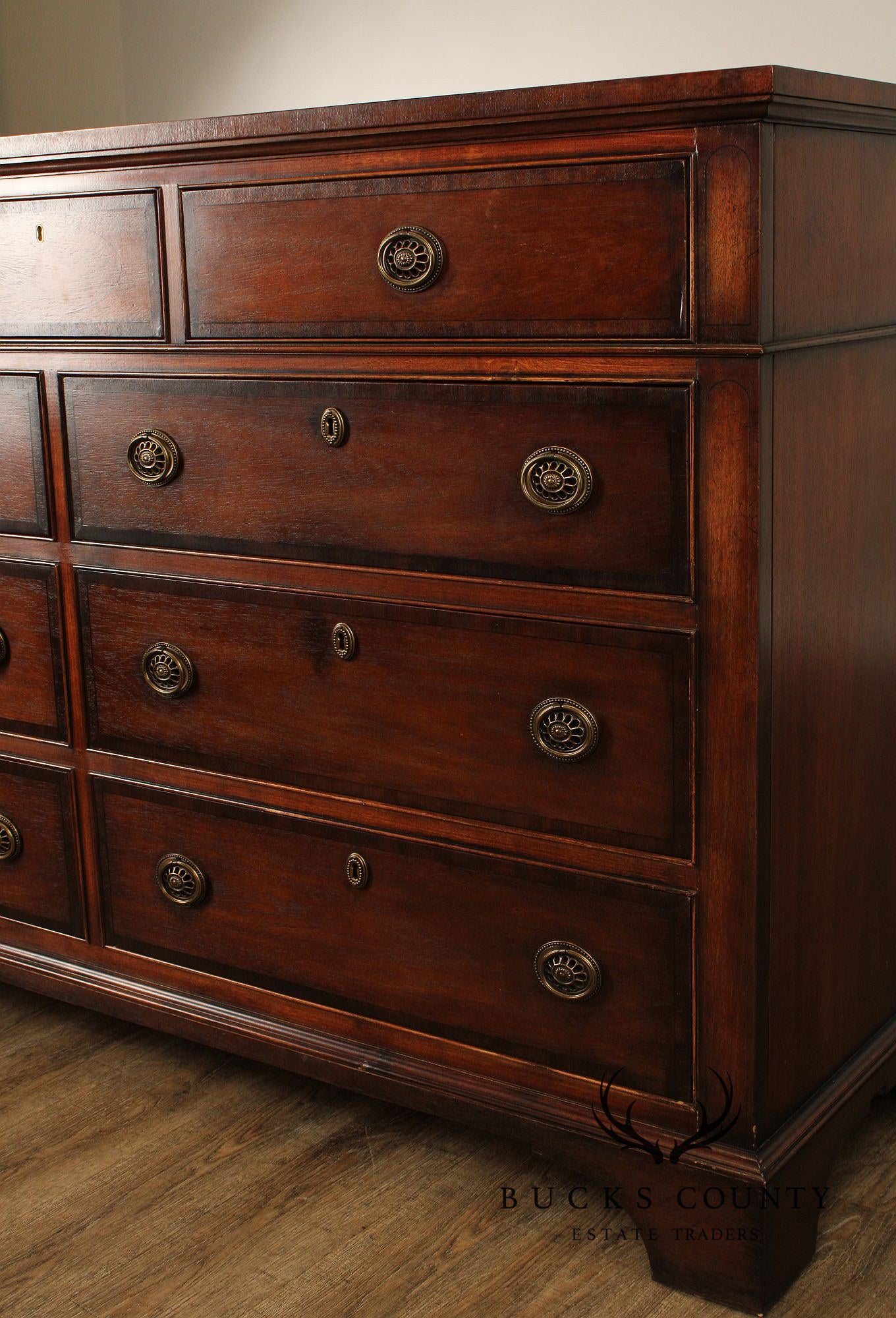 Henredon Georgian Style Mahogany Double Chest