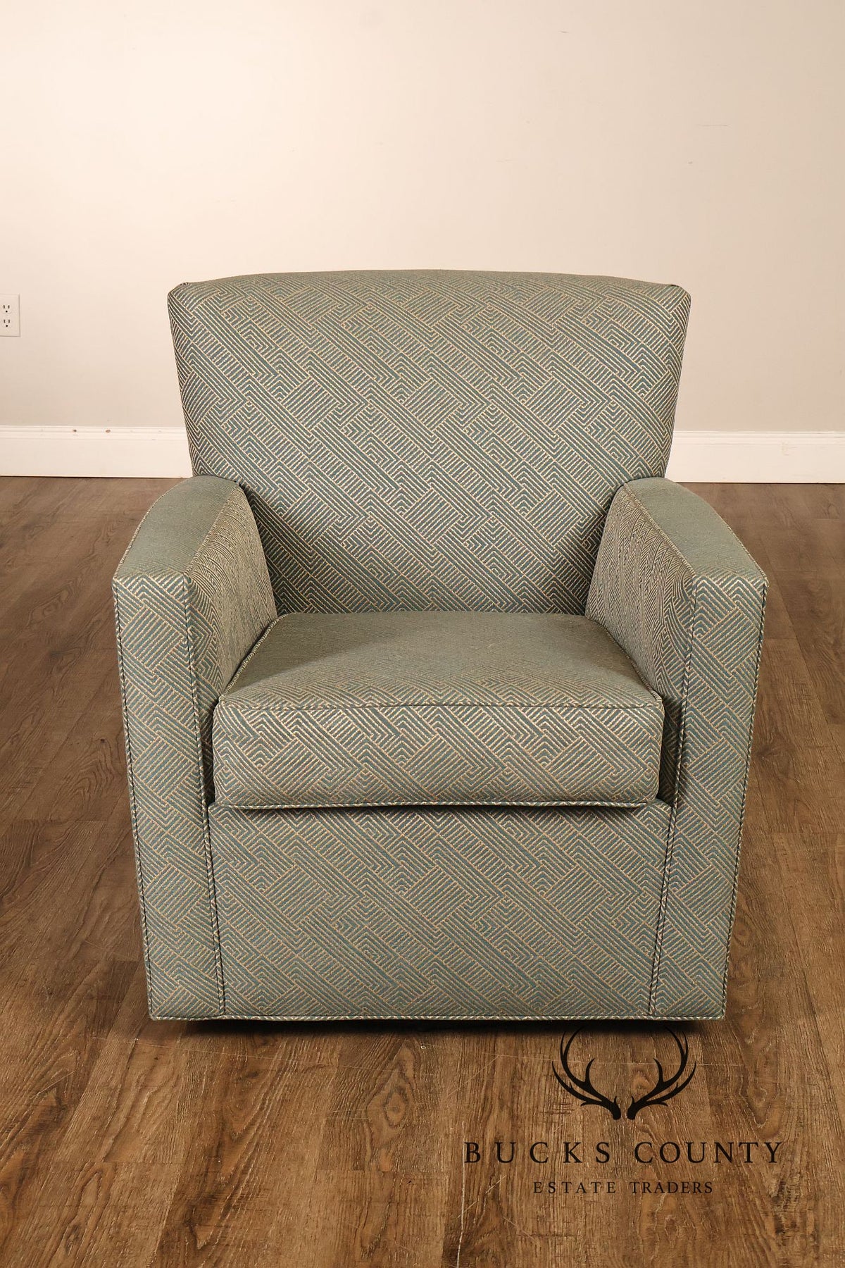 Ethan Allen Contemporary Pair of 'Turner' Armchairs
