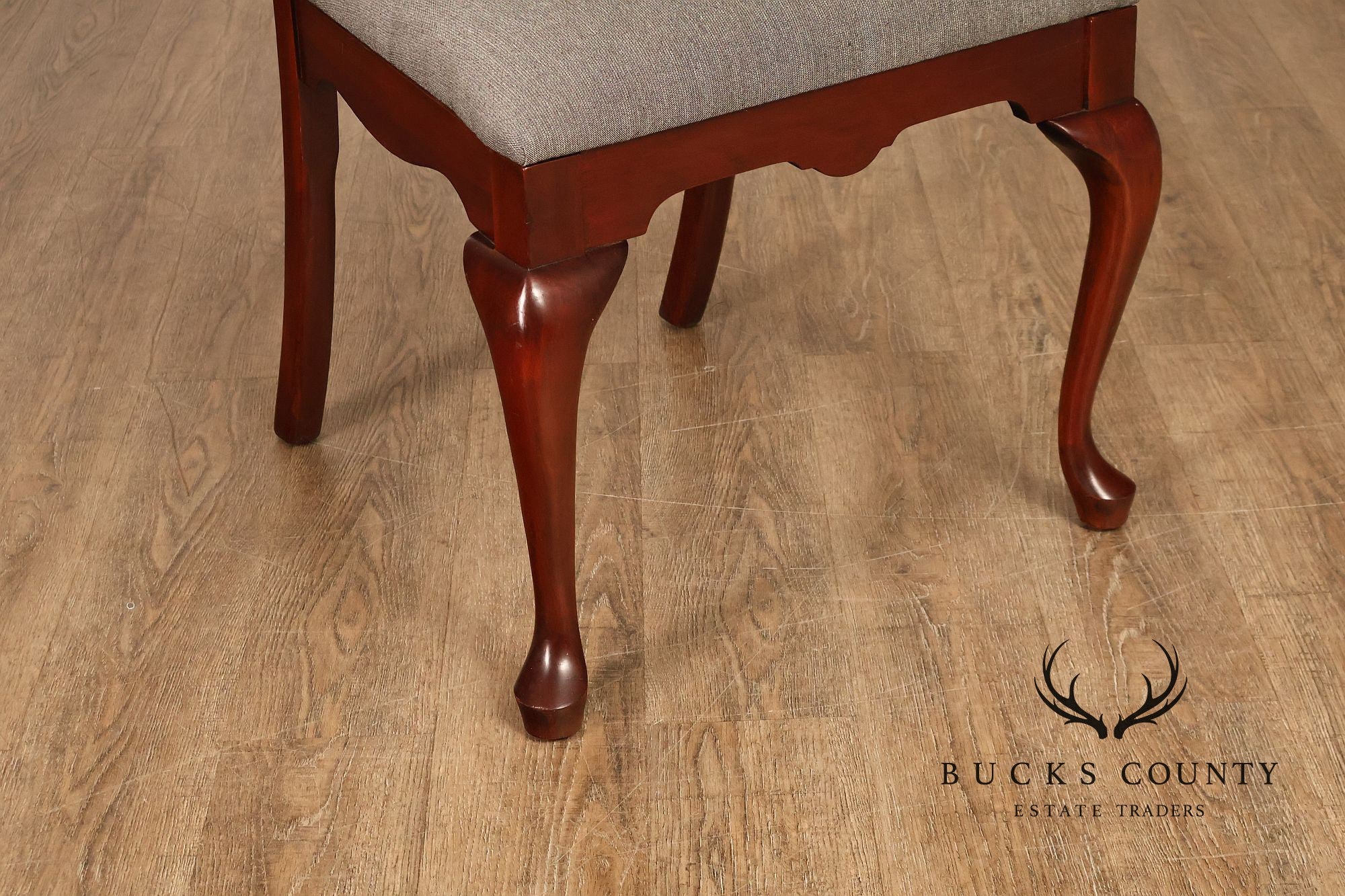 Queen Anne Style Set Of Four Cherry Side Dining Chairs