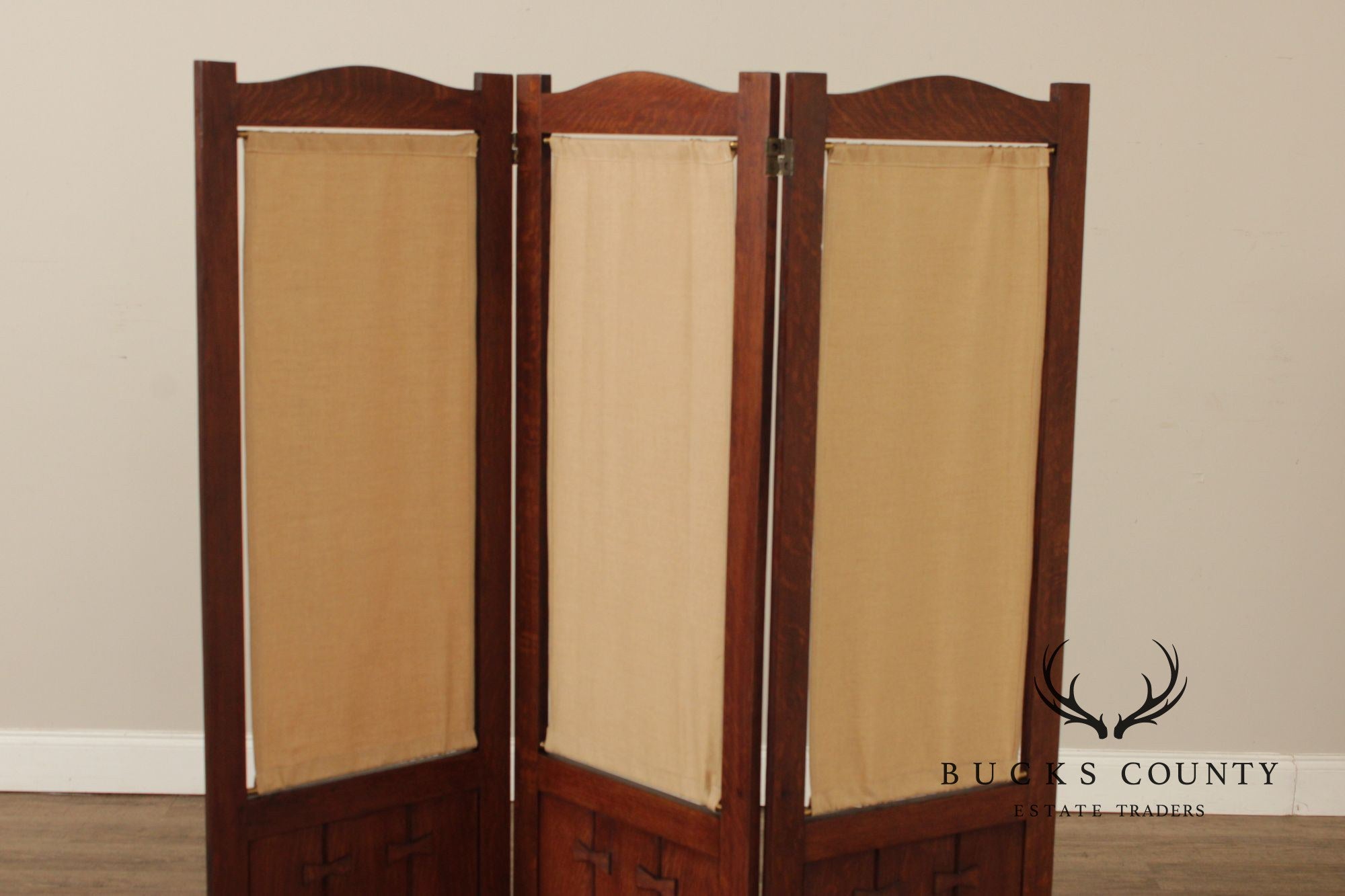 Mission Style Oak Three-Panel Screen