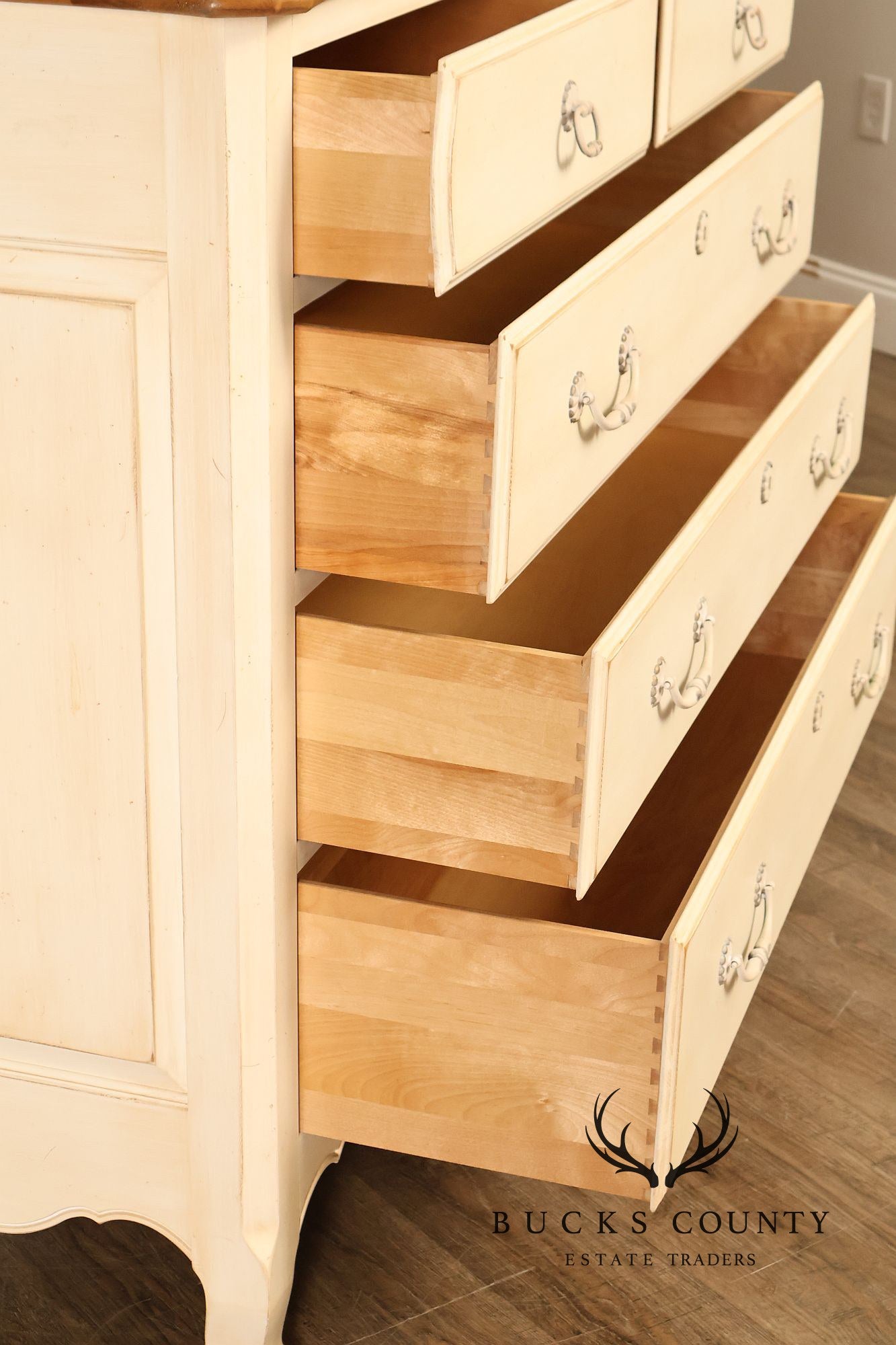 Ethan Allen 'Country French' Distress Painted Chest of Drawers