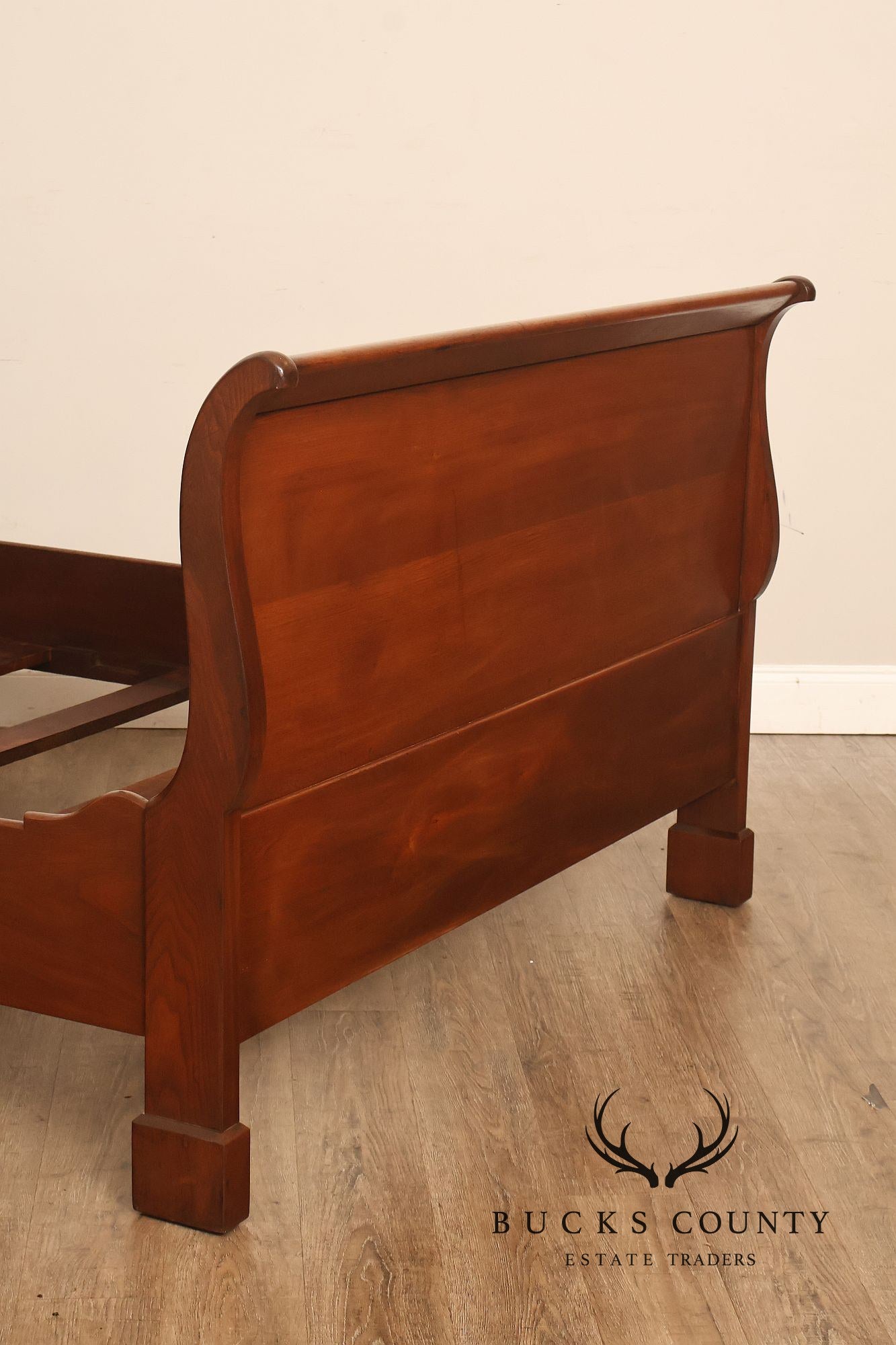 Antique Traditional Full Size Mahogany Sleigh Bed
