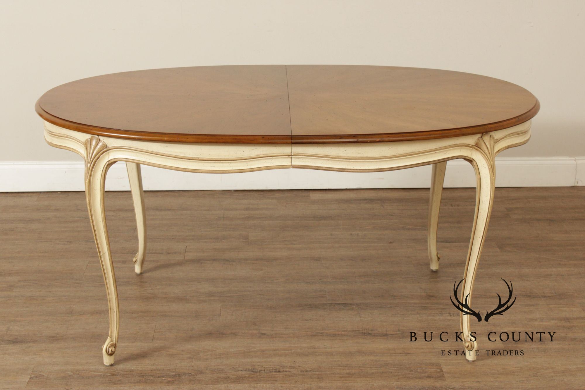 Henredon French Provincial Style Expandable Dining Table