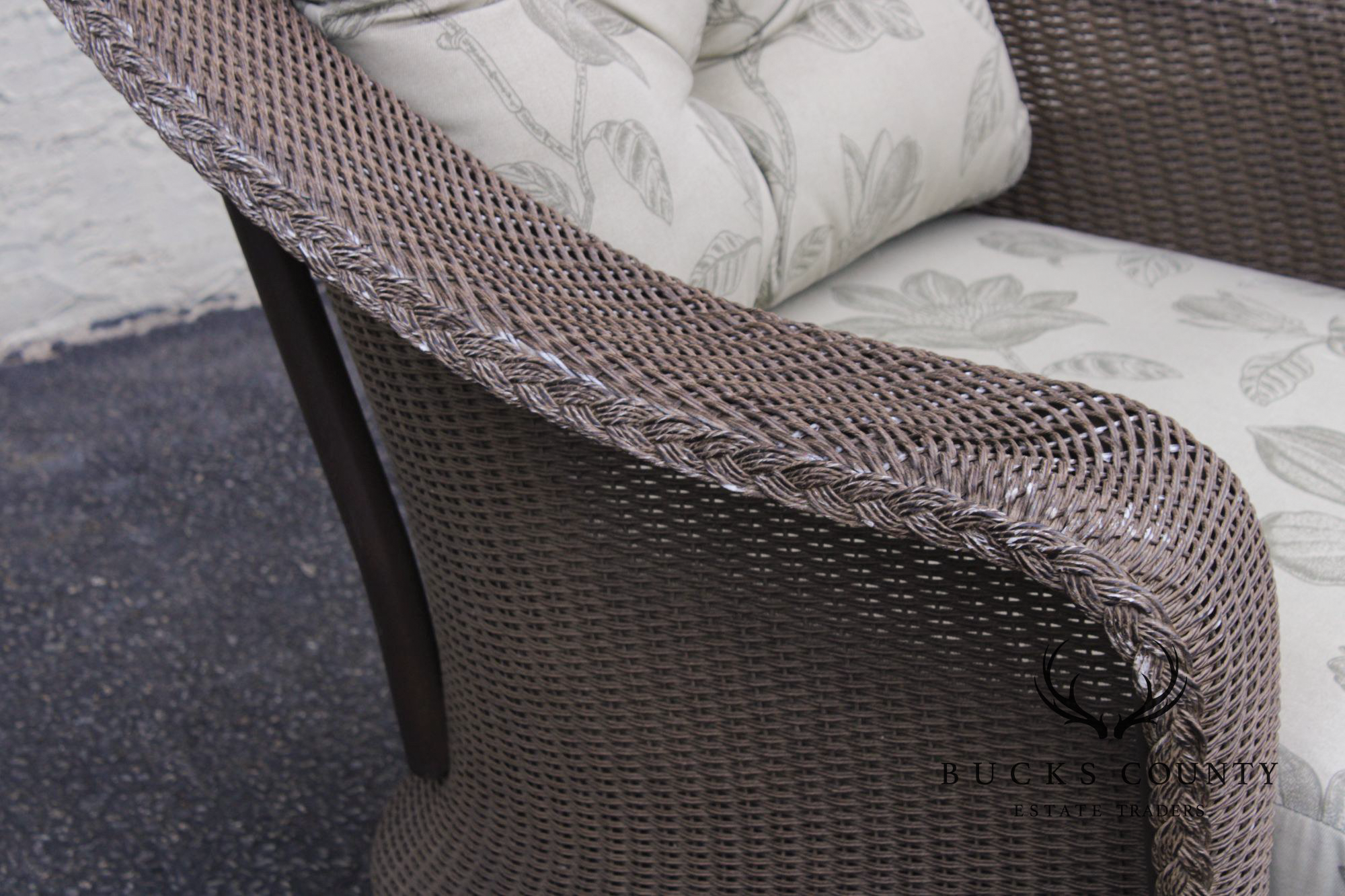 Lloyd Loom Outdoor Swivel Rocking Wicker Lounge Chair