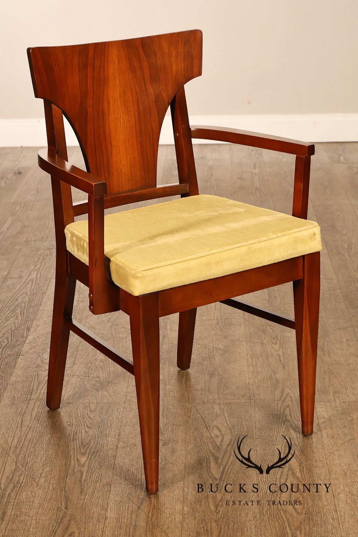 Mid Century Modern Set of Six Walnut Dining Chairs