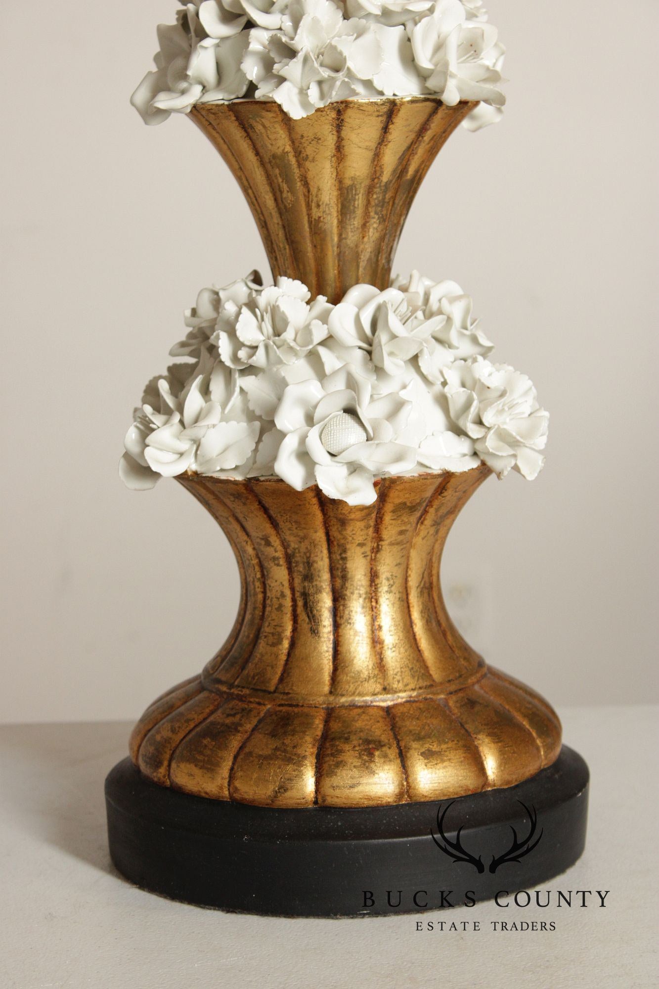 Italian Holllywood Regency Ceramic Floral Table Lamp