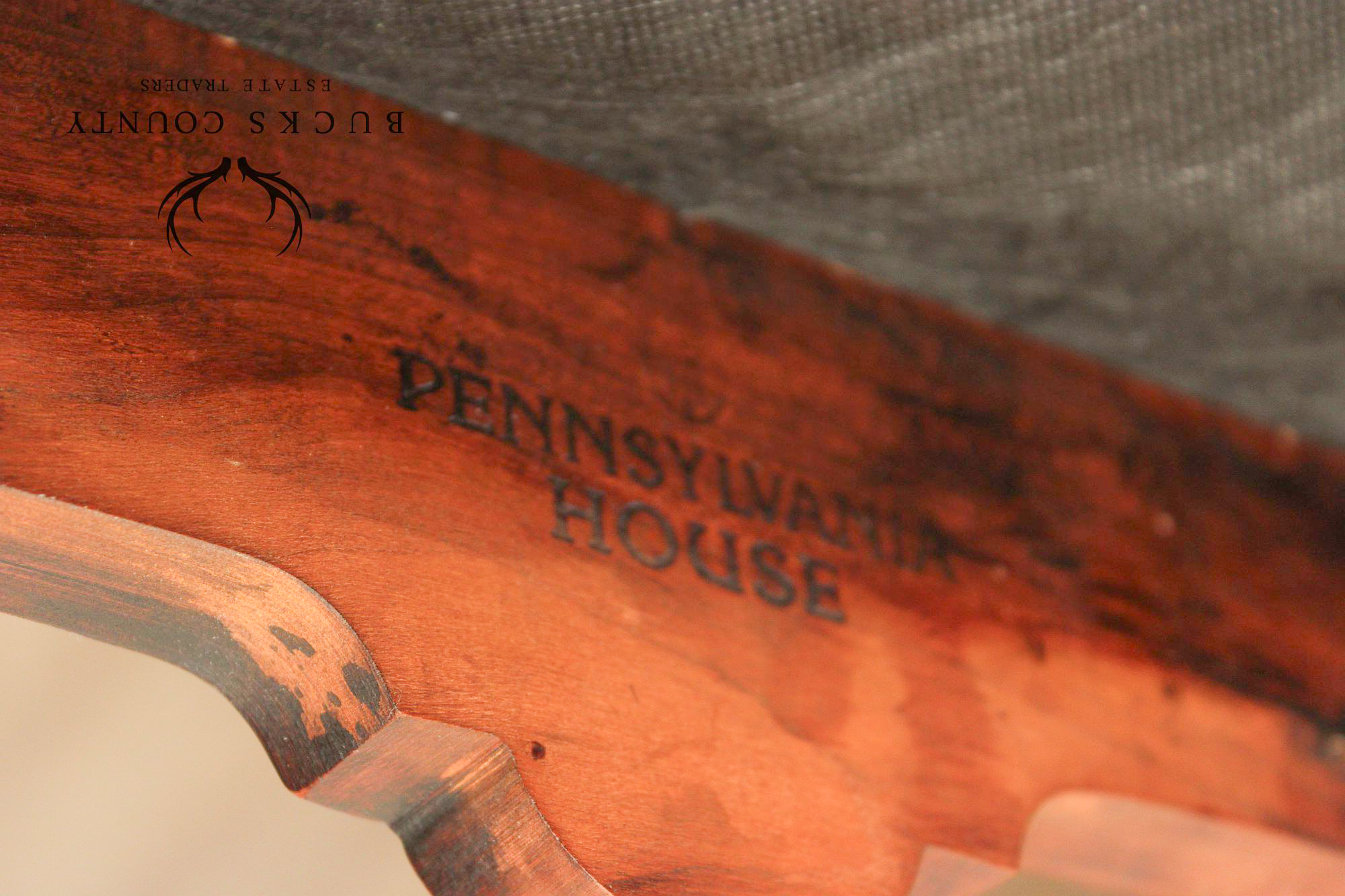 Pennsylvania House Queen Anne Style Set of Eight Cherry Dining Chairs