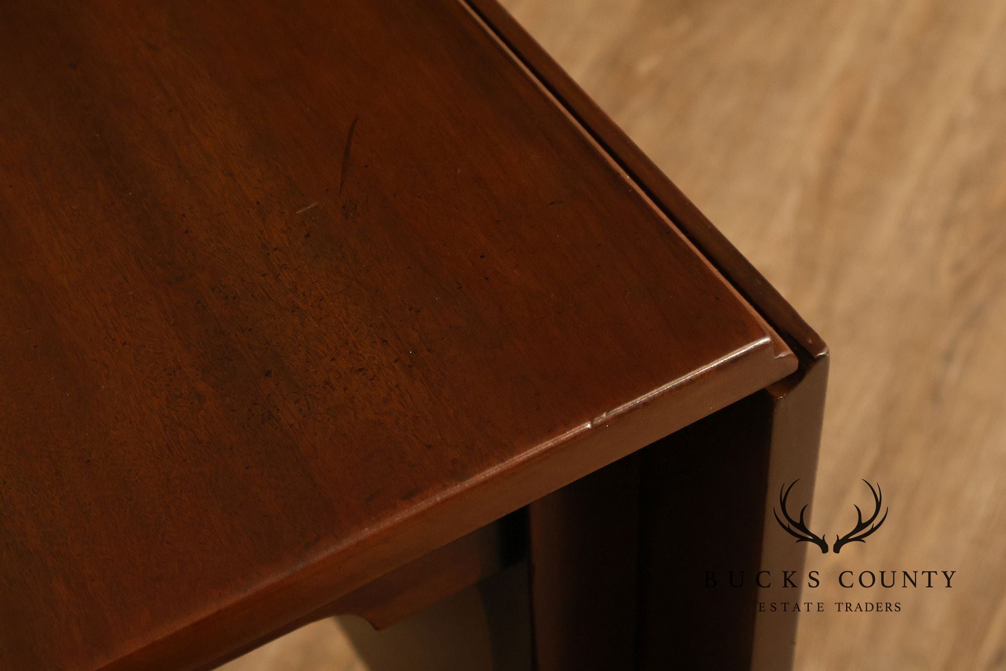 Kittinger Colonial Williamsburg Mahogany Drop Leaf Dining Table