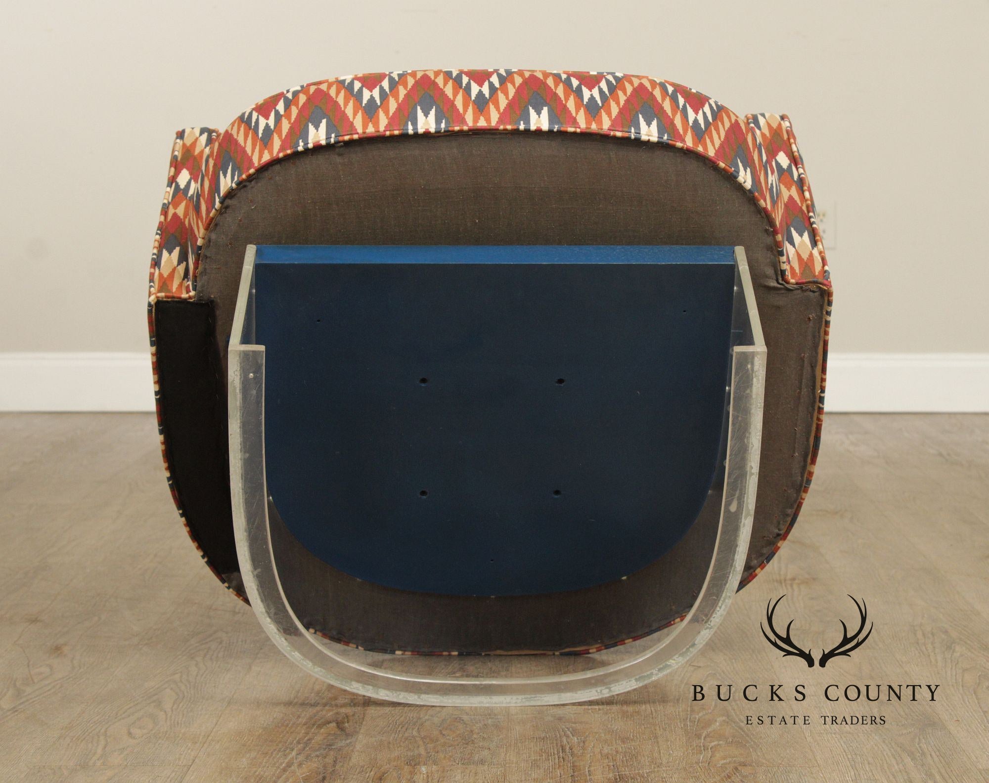Mid Century Modern Barrel Back Lounge Chair