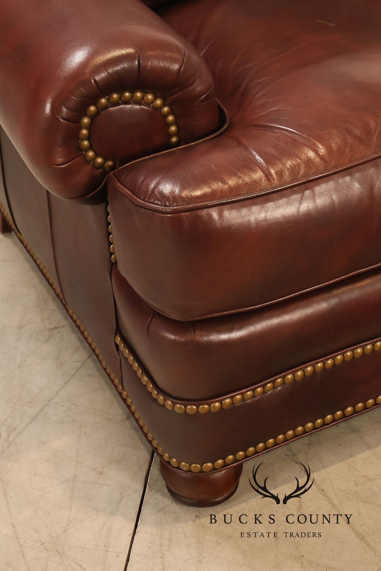 Hancock & Moore Traditional Leather Loveseat