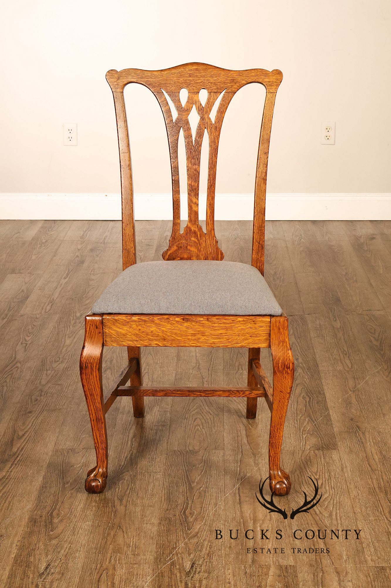 Renaissance Revival Set of Five Carved Oak Dining Chairs