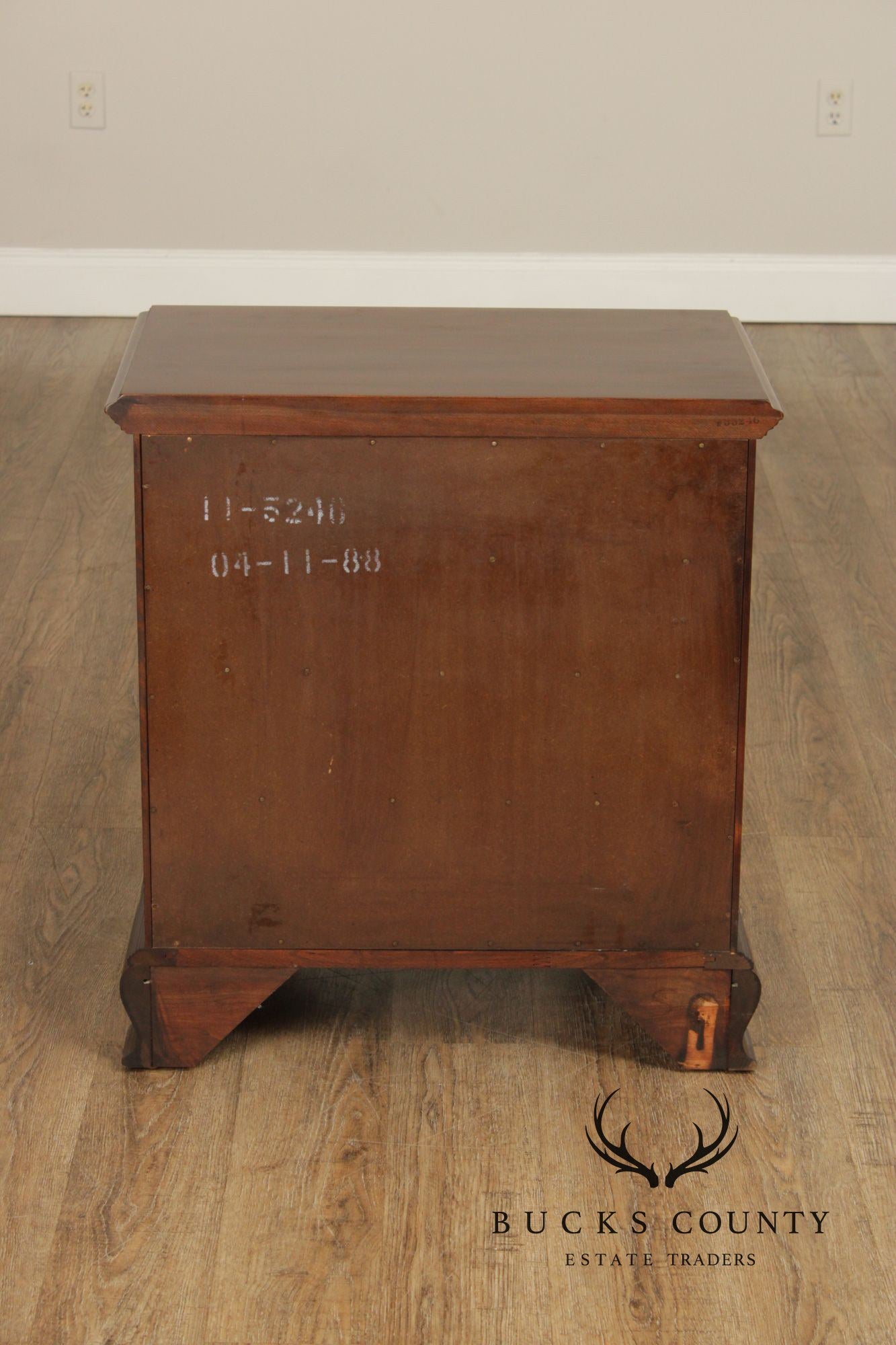 Ethan Allen 'Georgian Court' Pair of Cherry Nightstand Chests