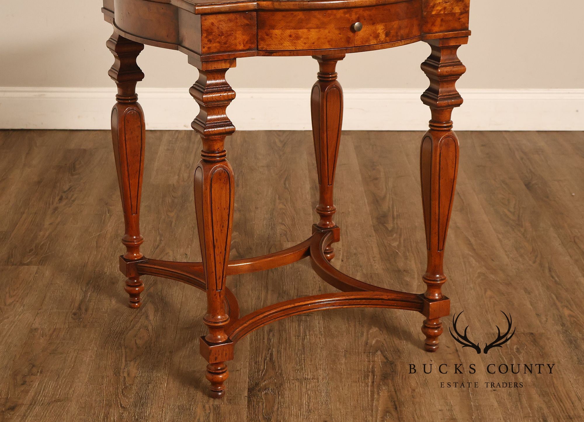 Koypthe Continental Style Walnut And Burl Walnut Inlaid Accent Table