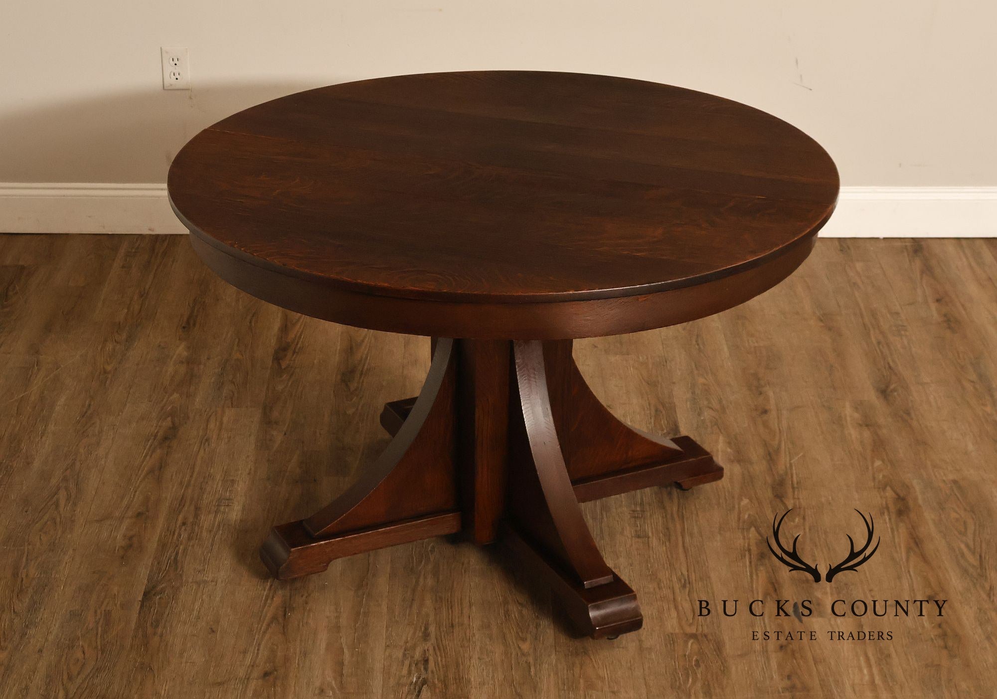 Antique Stickley Brothers 48" Round Oak Dining Table w/2 leaves