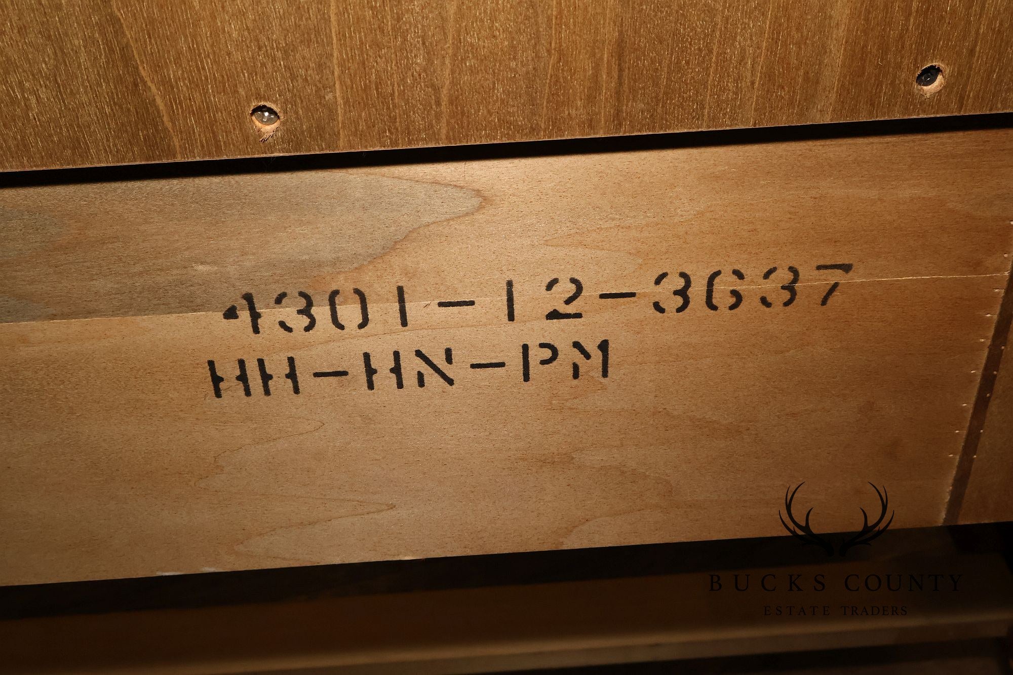 Henredon Carlyle Mahogany Victorian Style High Back King Bed