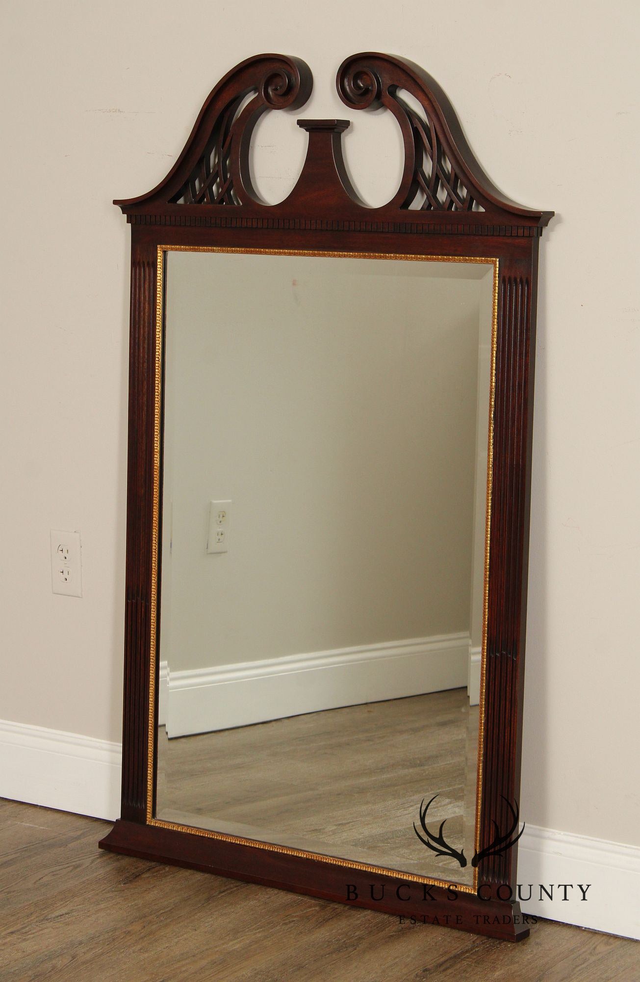 Henkel Harris Georgian Style Mahogany Dresser Mirror