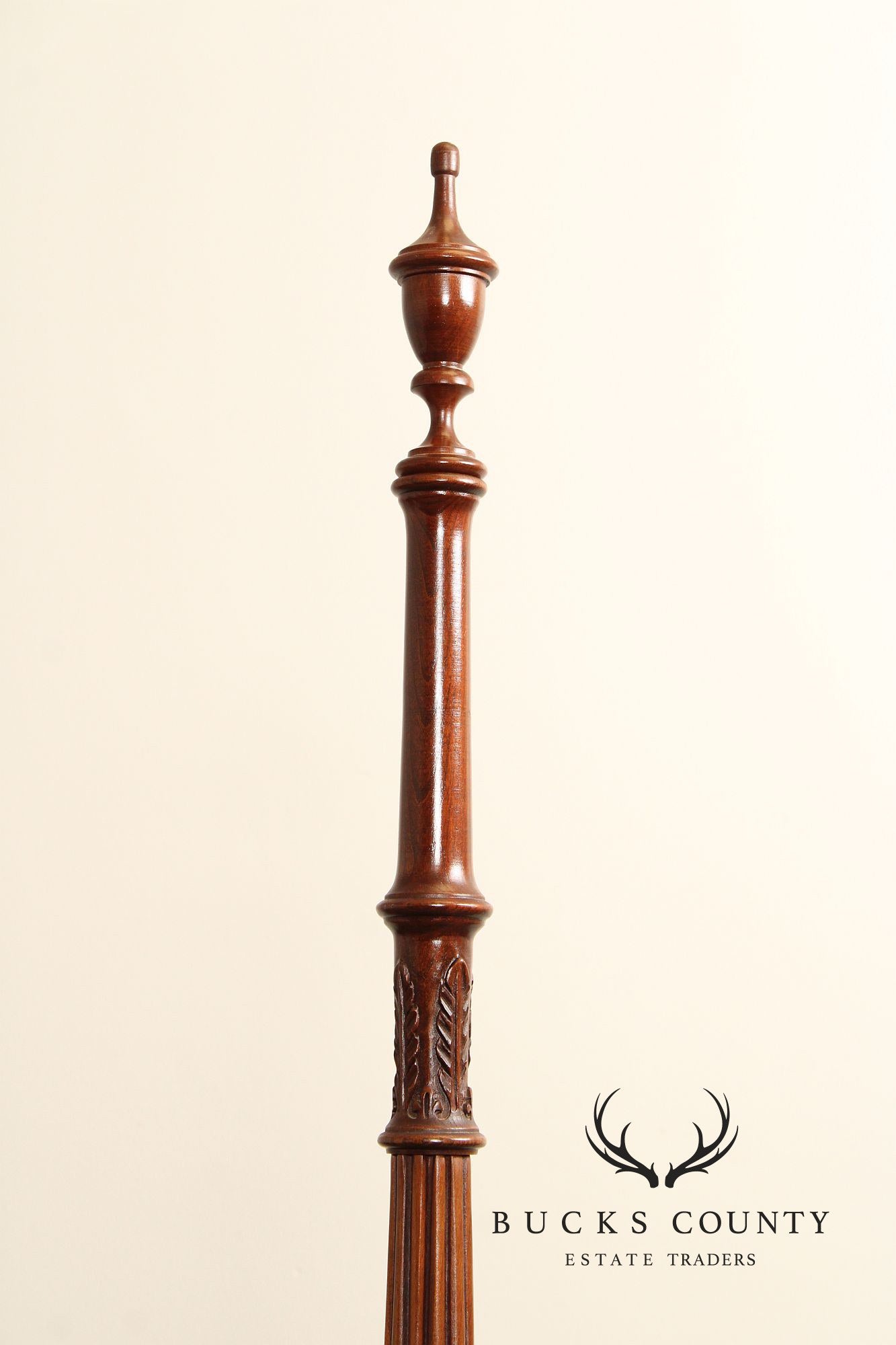 Ethan Allen 'Georgian Court' Cherry Rice Carved Queen  Size Poster Bed